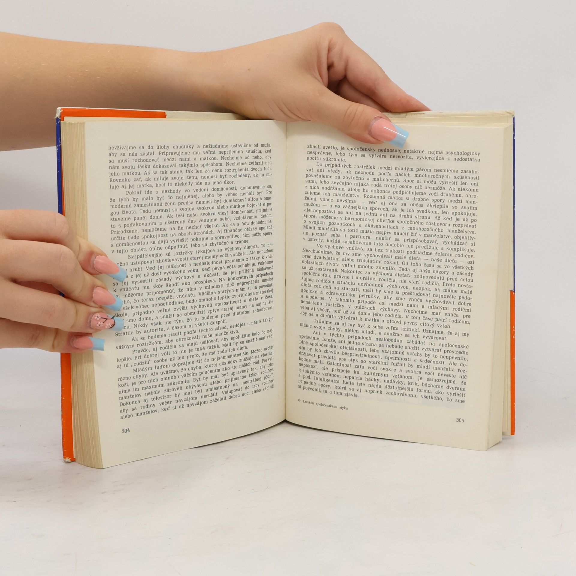 Various authors Lexikon spoločenského styku