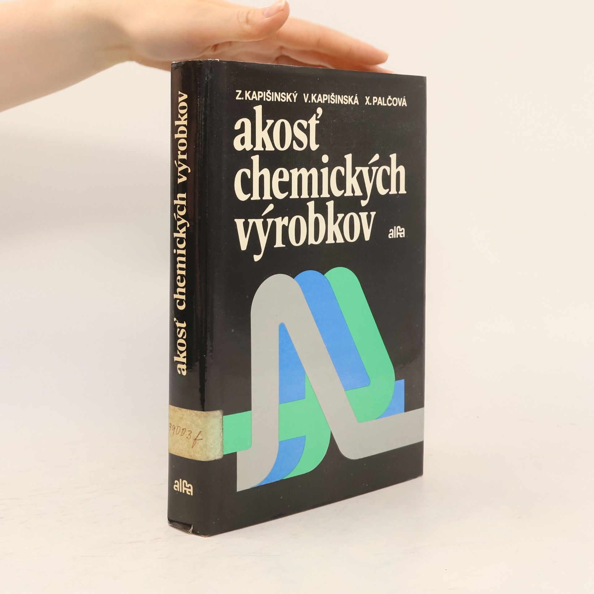 Xénia Palčová Akosť chemických výrobkov
