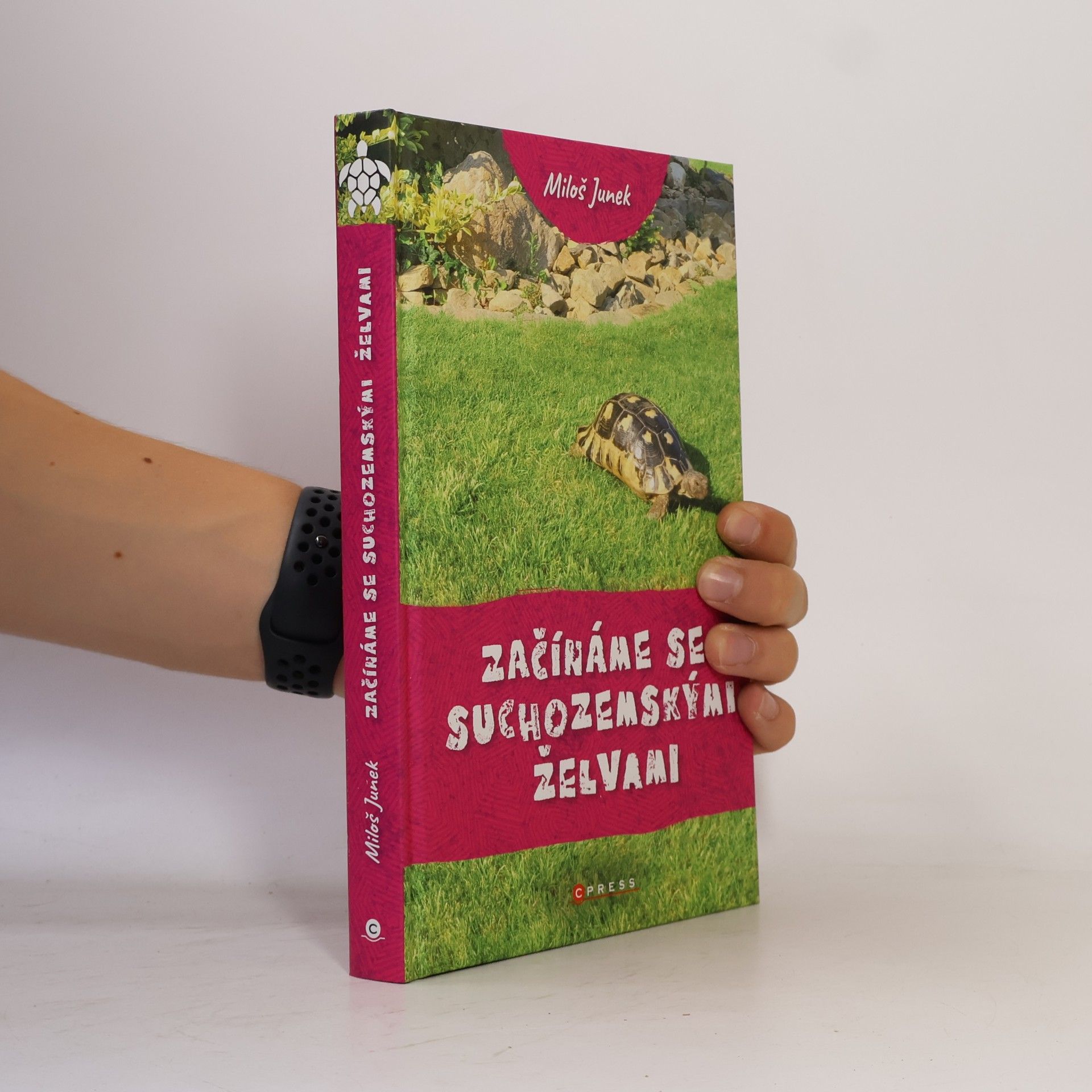 Miloš Junek Začínáme se suchozemskými želvami