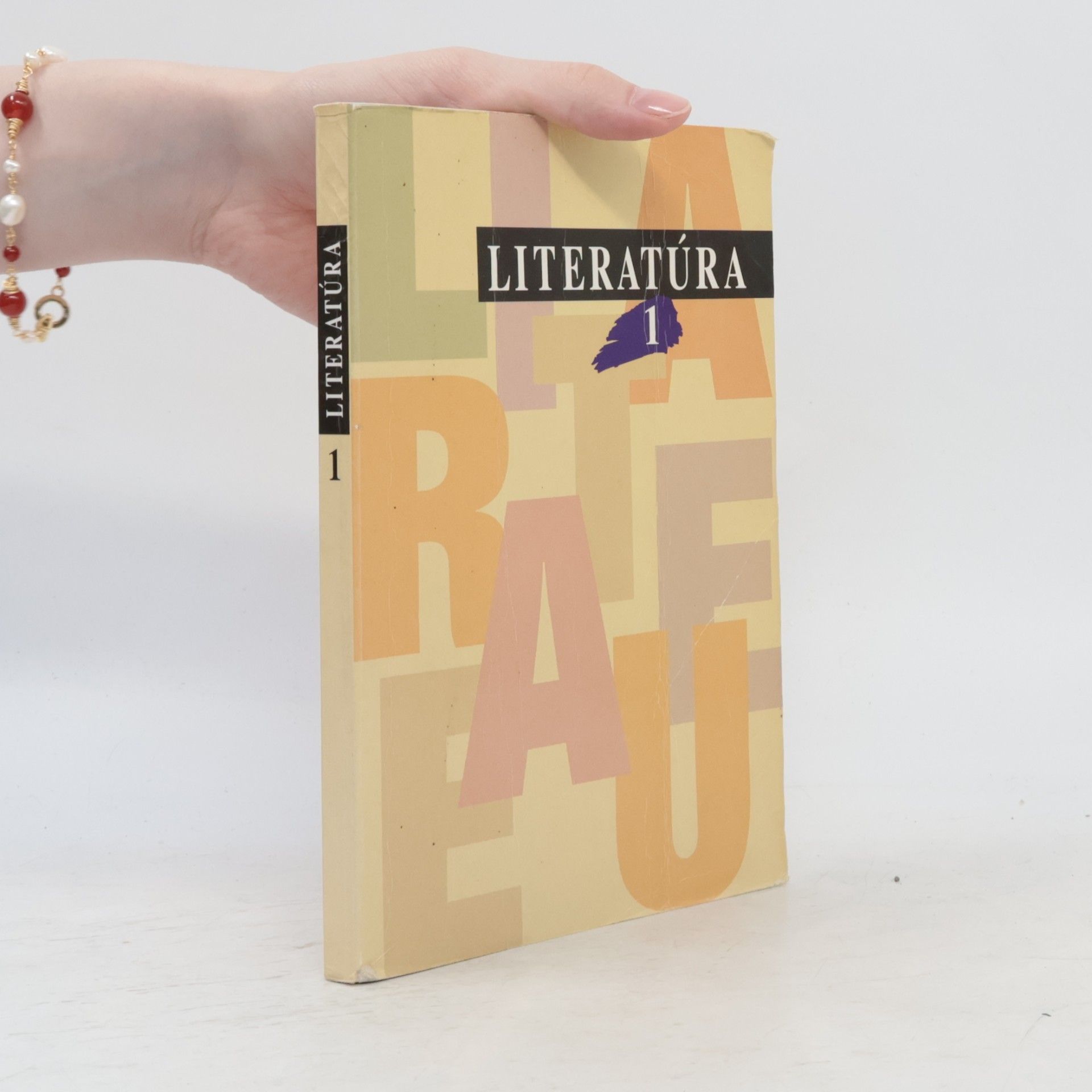 Mária Ivanová Literatúra 1 pre 1. ročník gymnázií a stredných škôl
