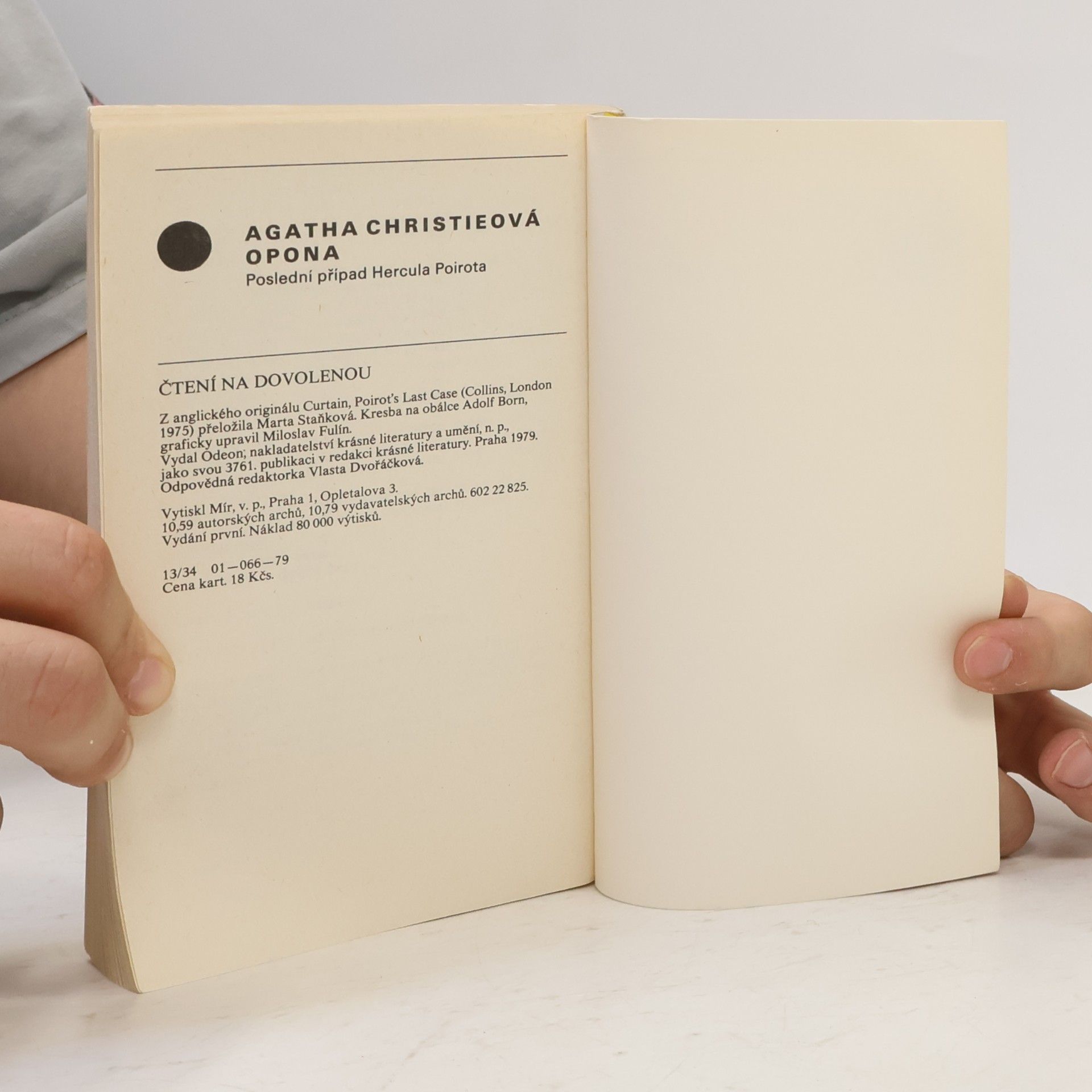 Agatha Christie Opona