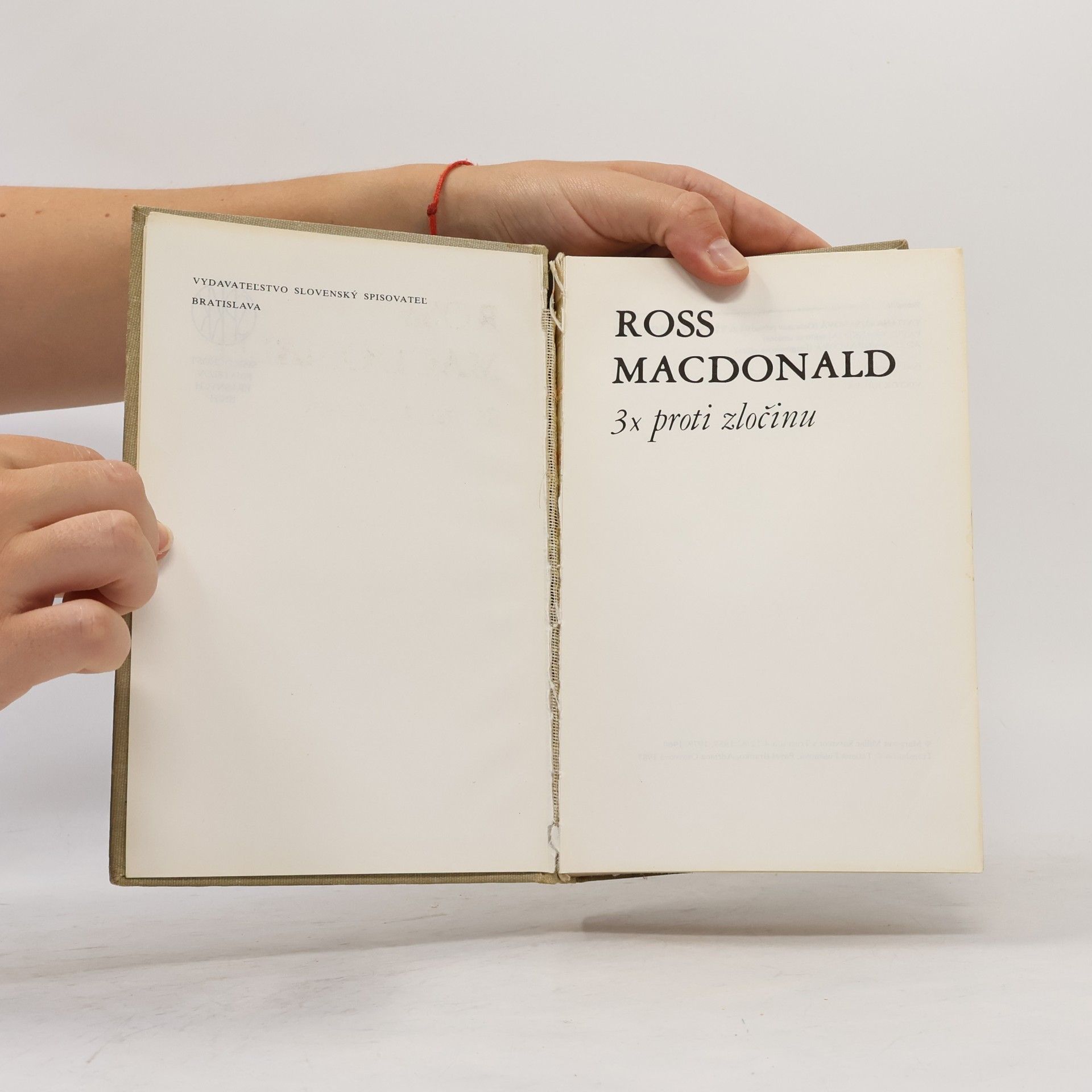 Ross Macdonald 3x proti zločinu
