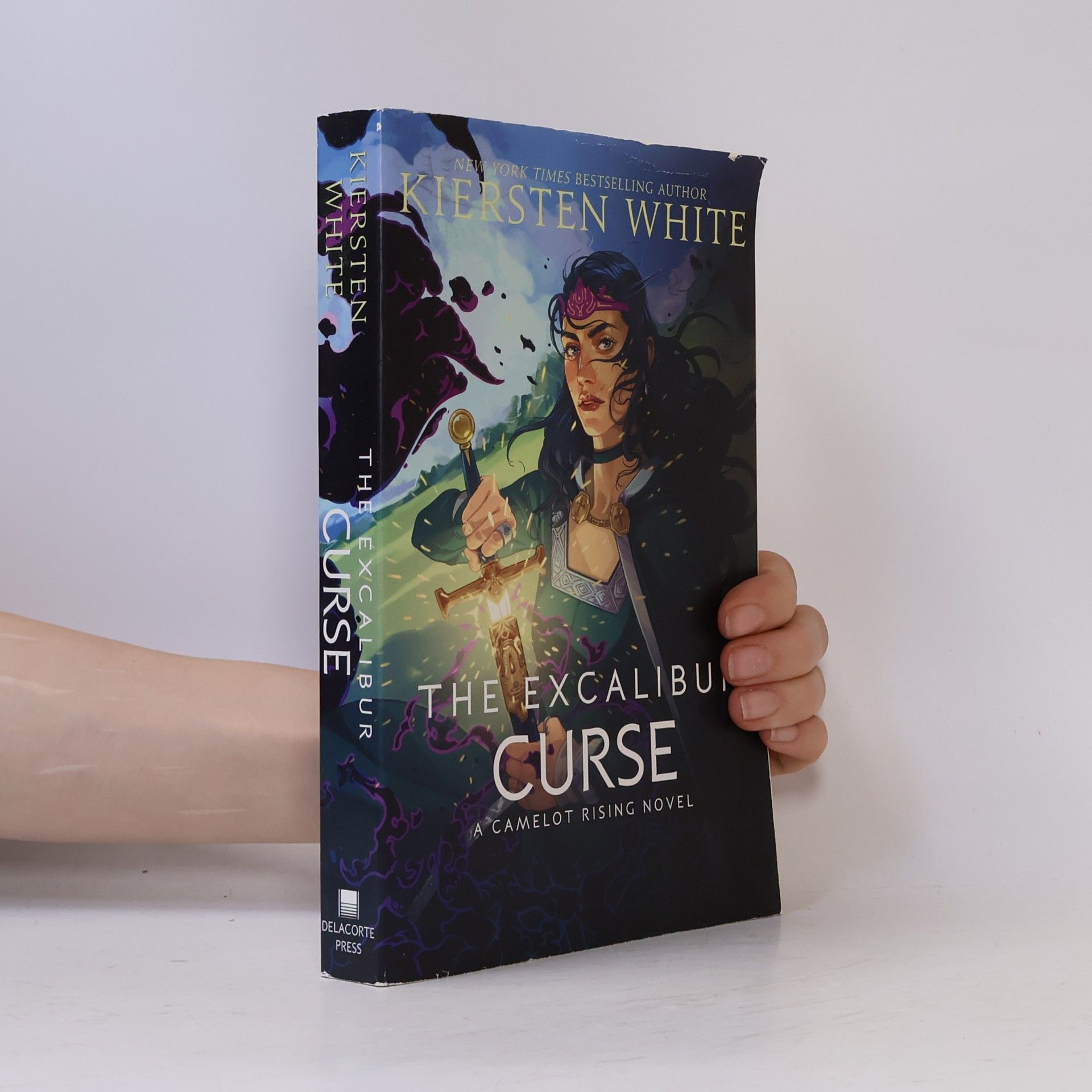 Kiersten White The Excalibur Curse