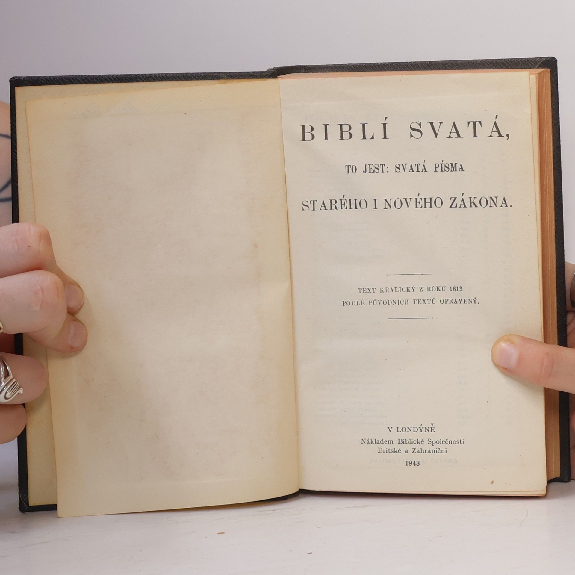 Kolektiv autorů Biblí svatá