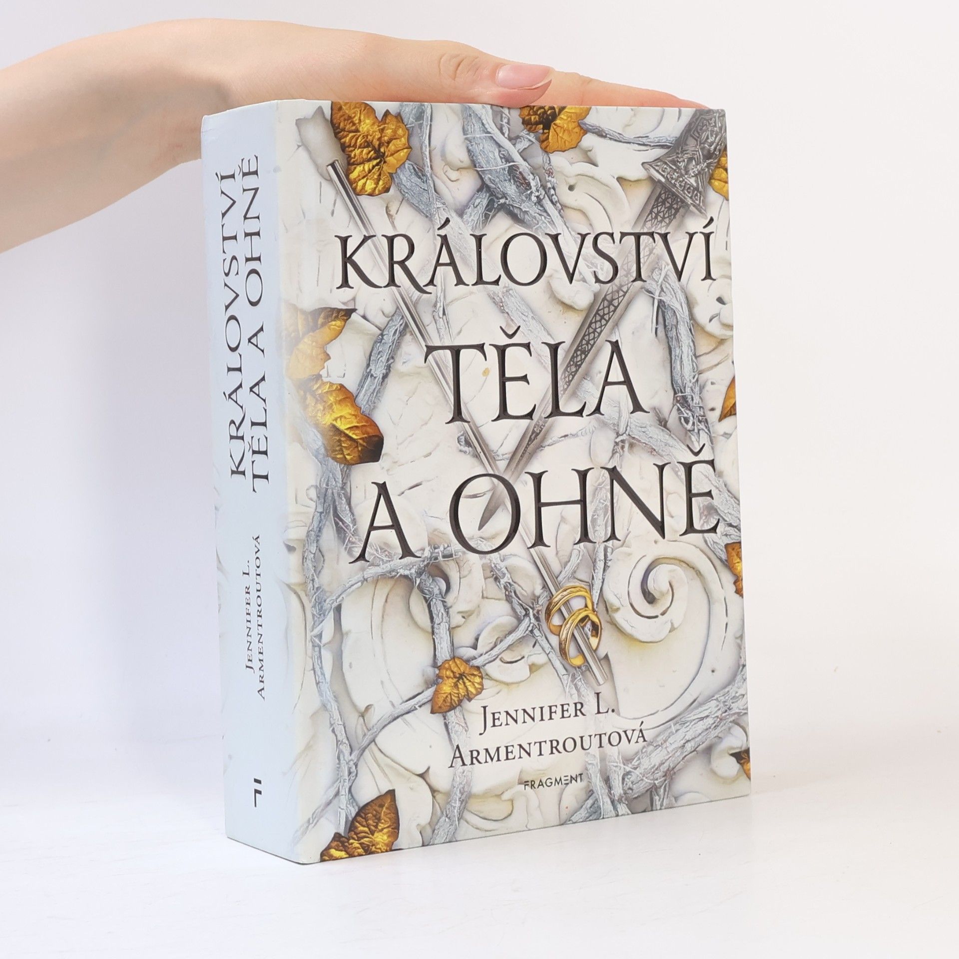 Jennifer Armentrout Království těla a ohně