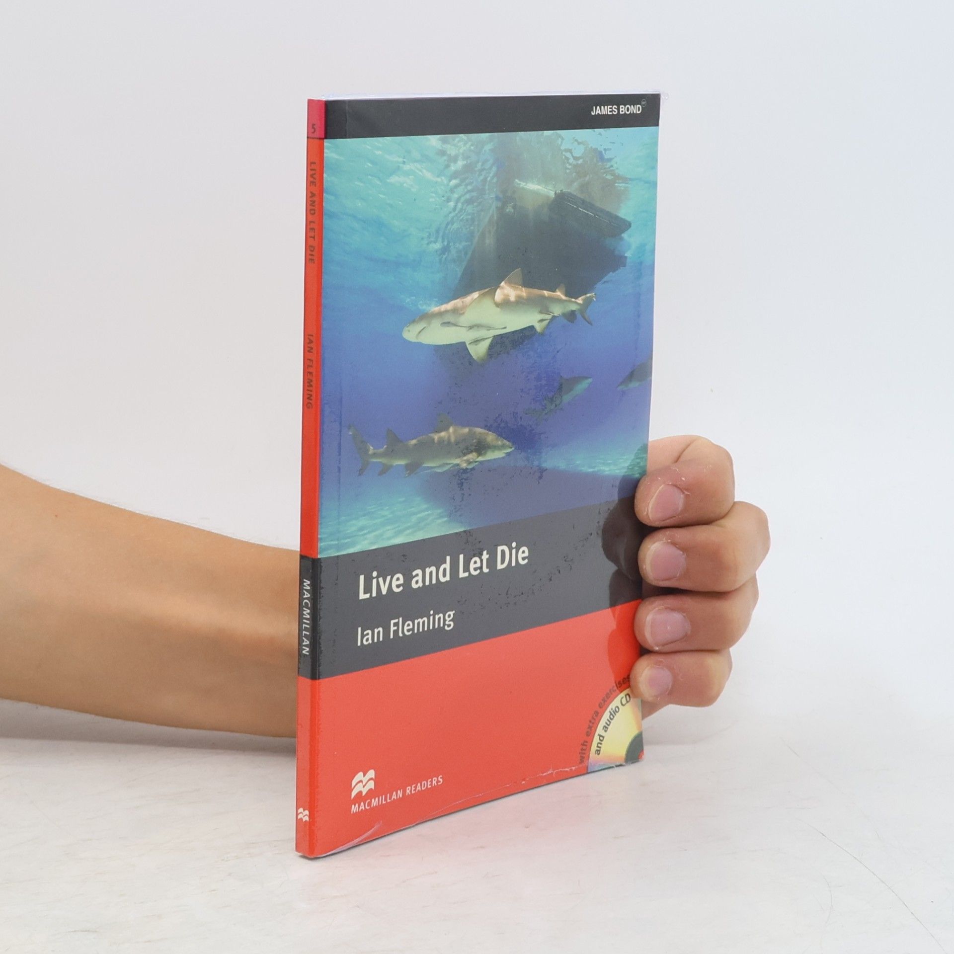 Ian Fleming Live and let die