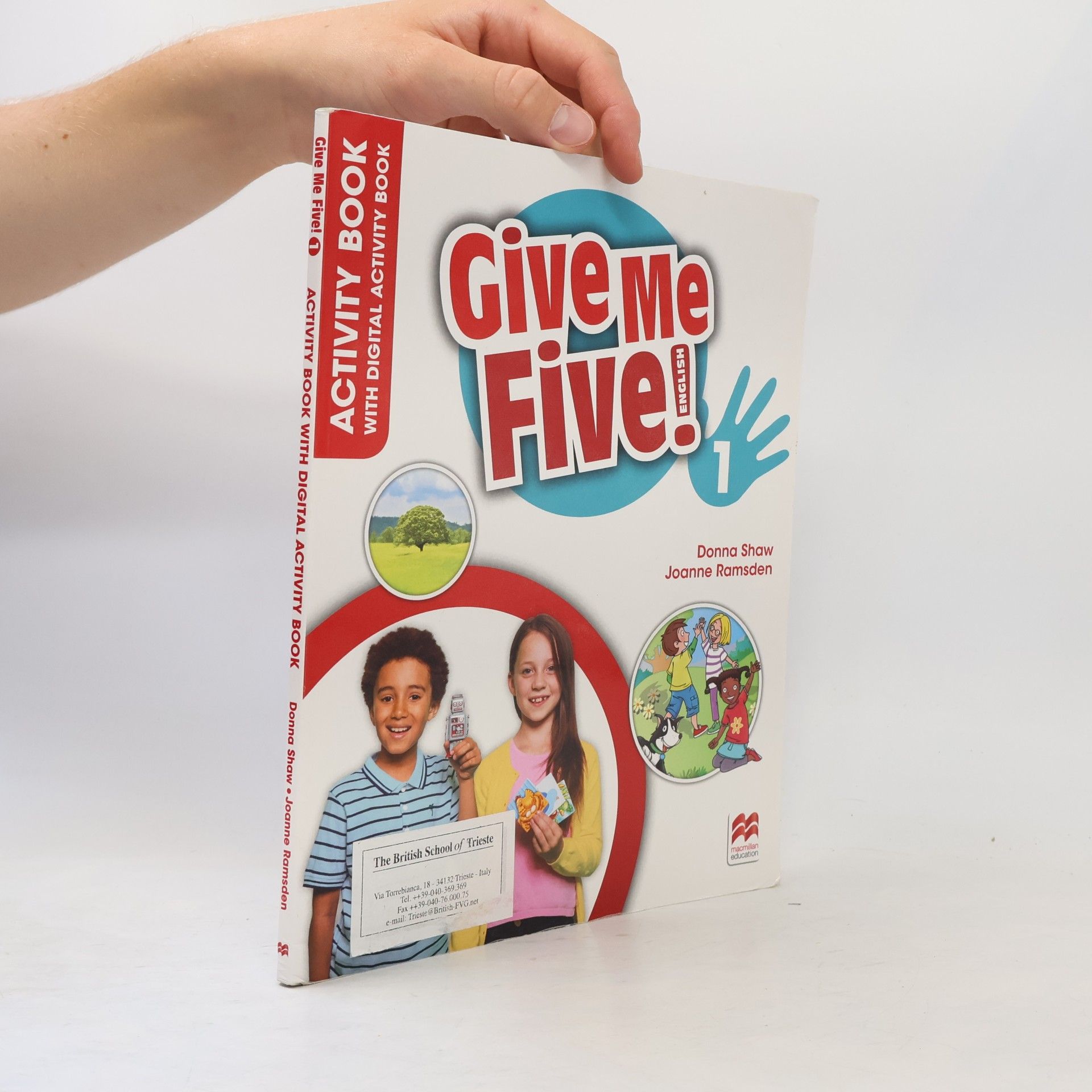 Collectif d'auteurs Give me Five! 1. Activity Book