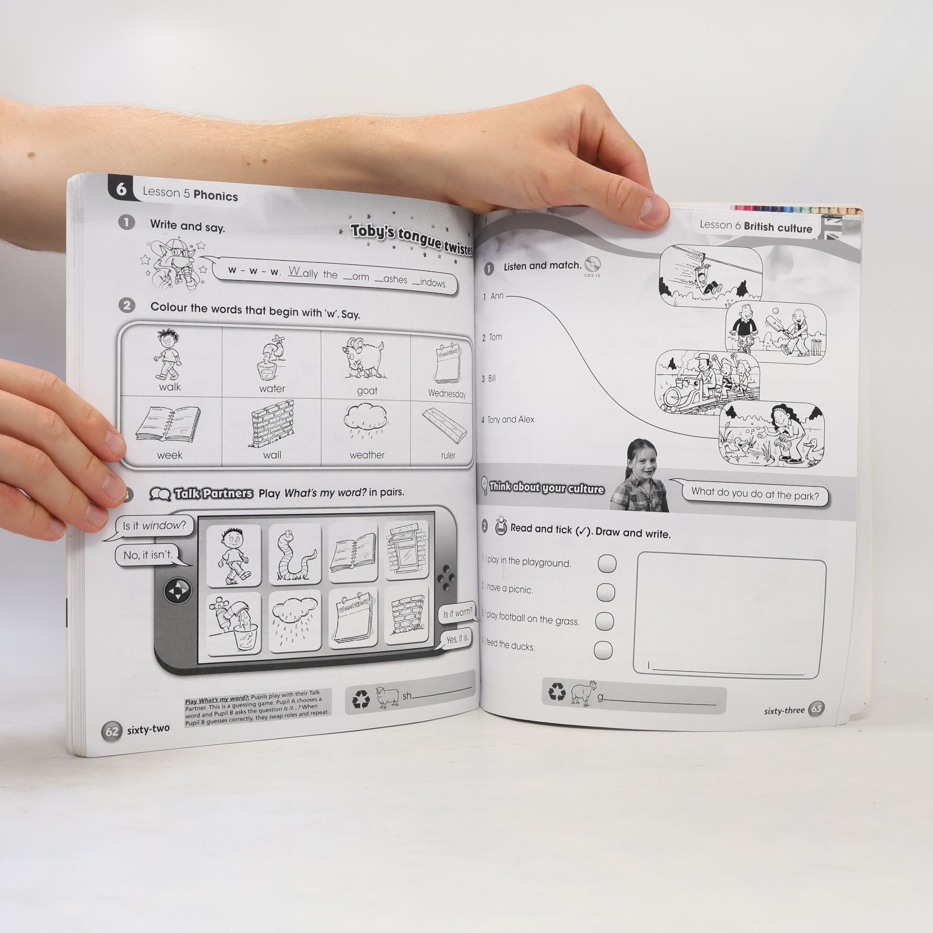 Collectif d'auteurs Give me Five! 1. Activity Book