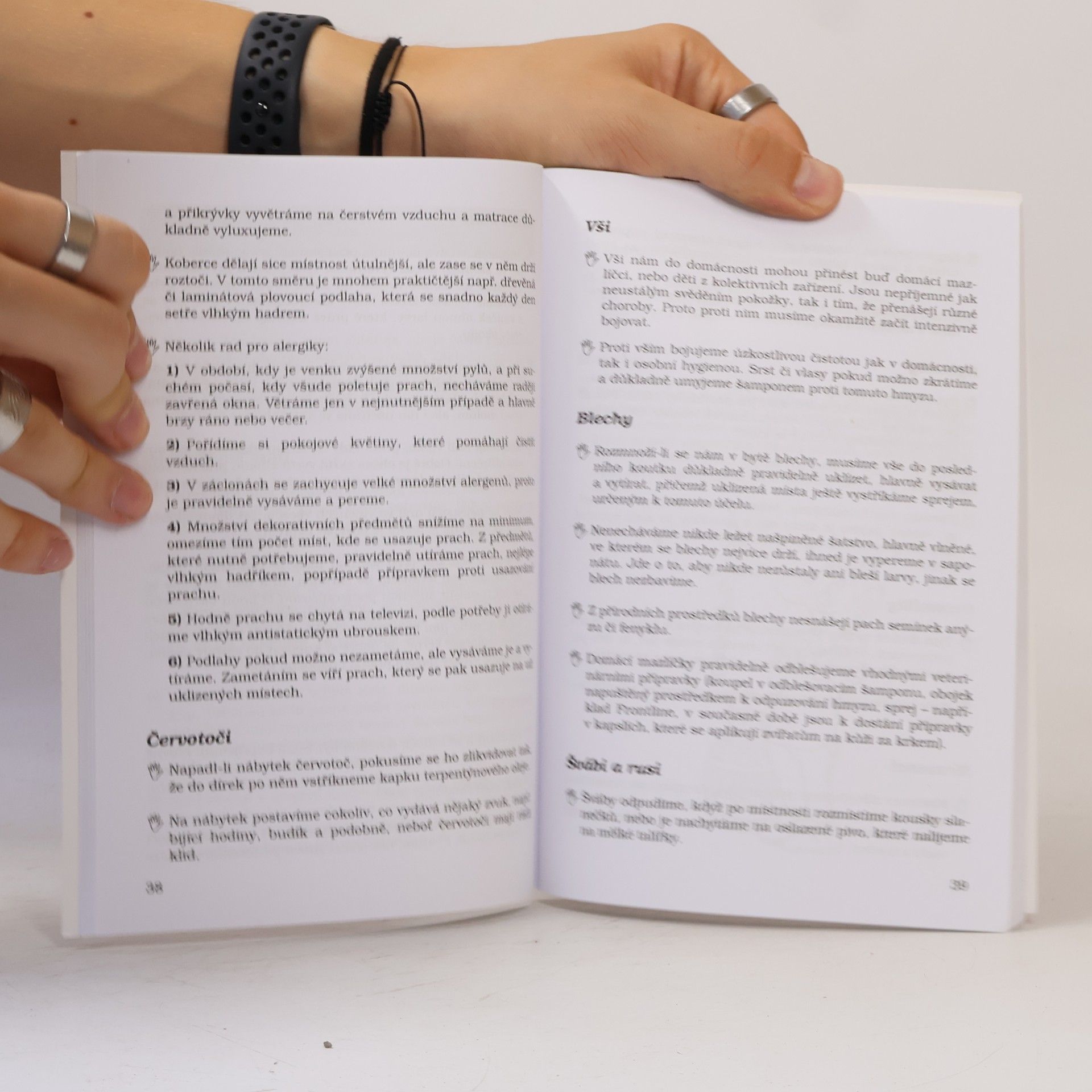 Anežka Nosková Rady pro domácnost : --a máte byt jak ze škatulky