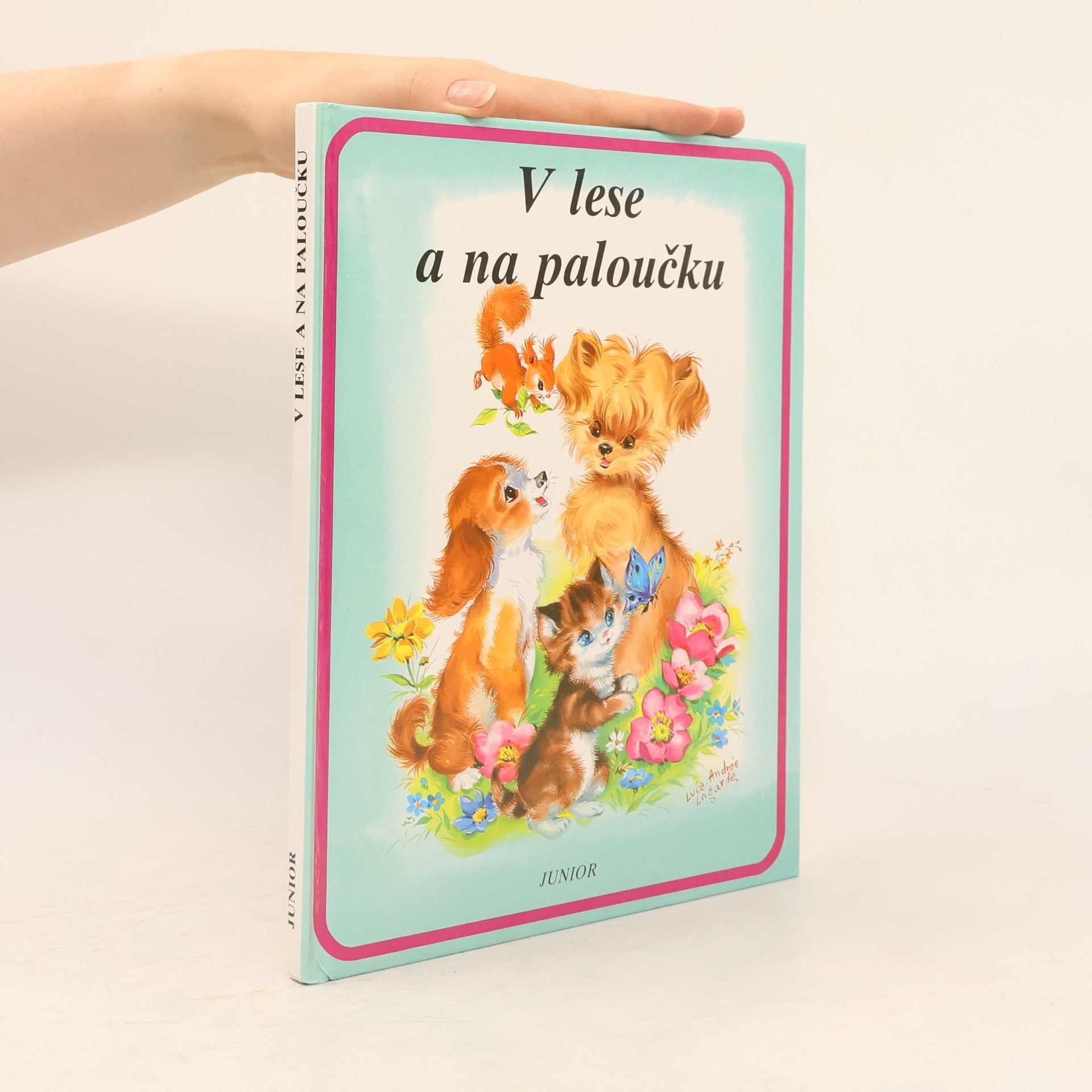 Luce Andrée Lagarde V lese a na paloučku
