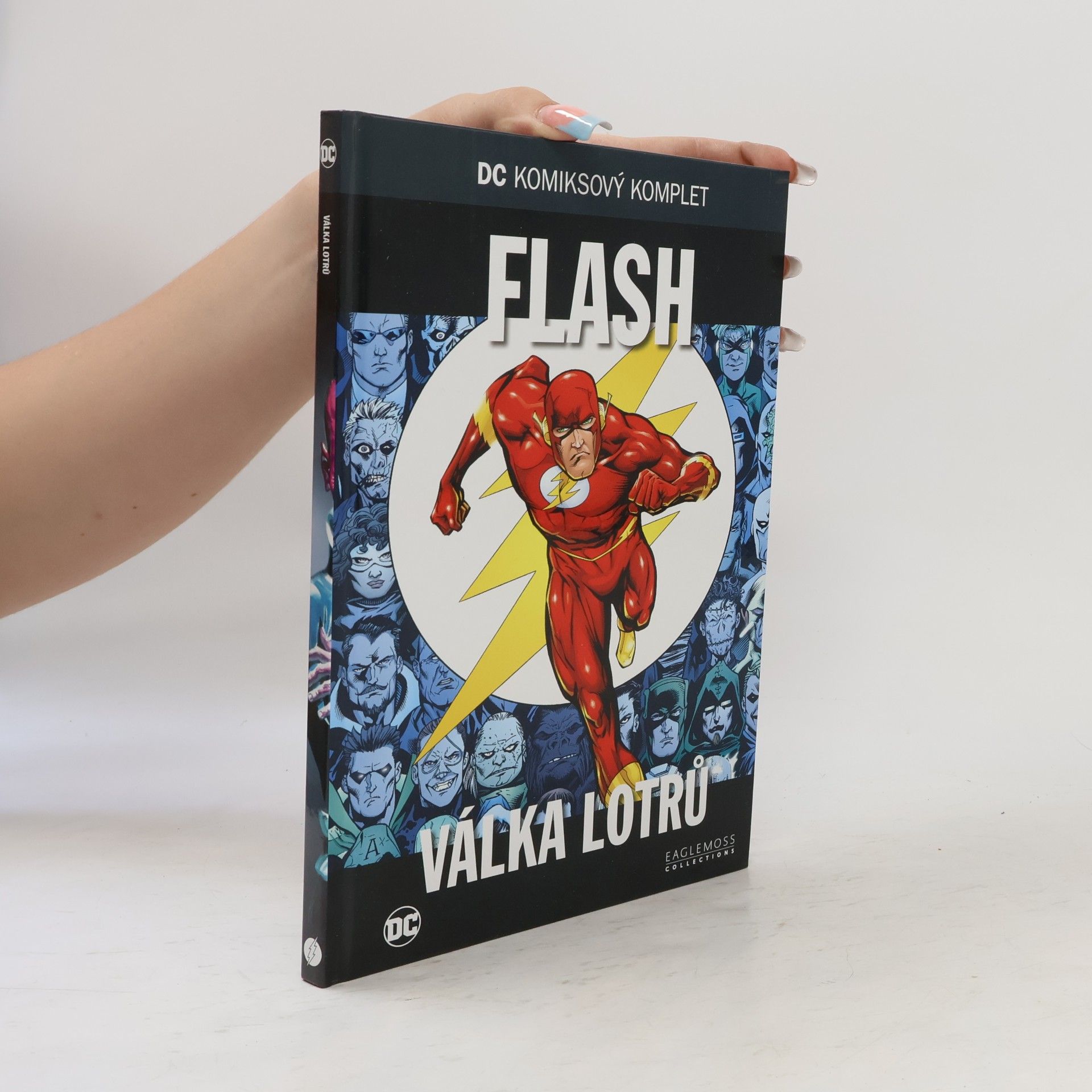 Collectif d'auteurs Flash. Válka lotrů
