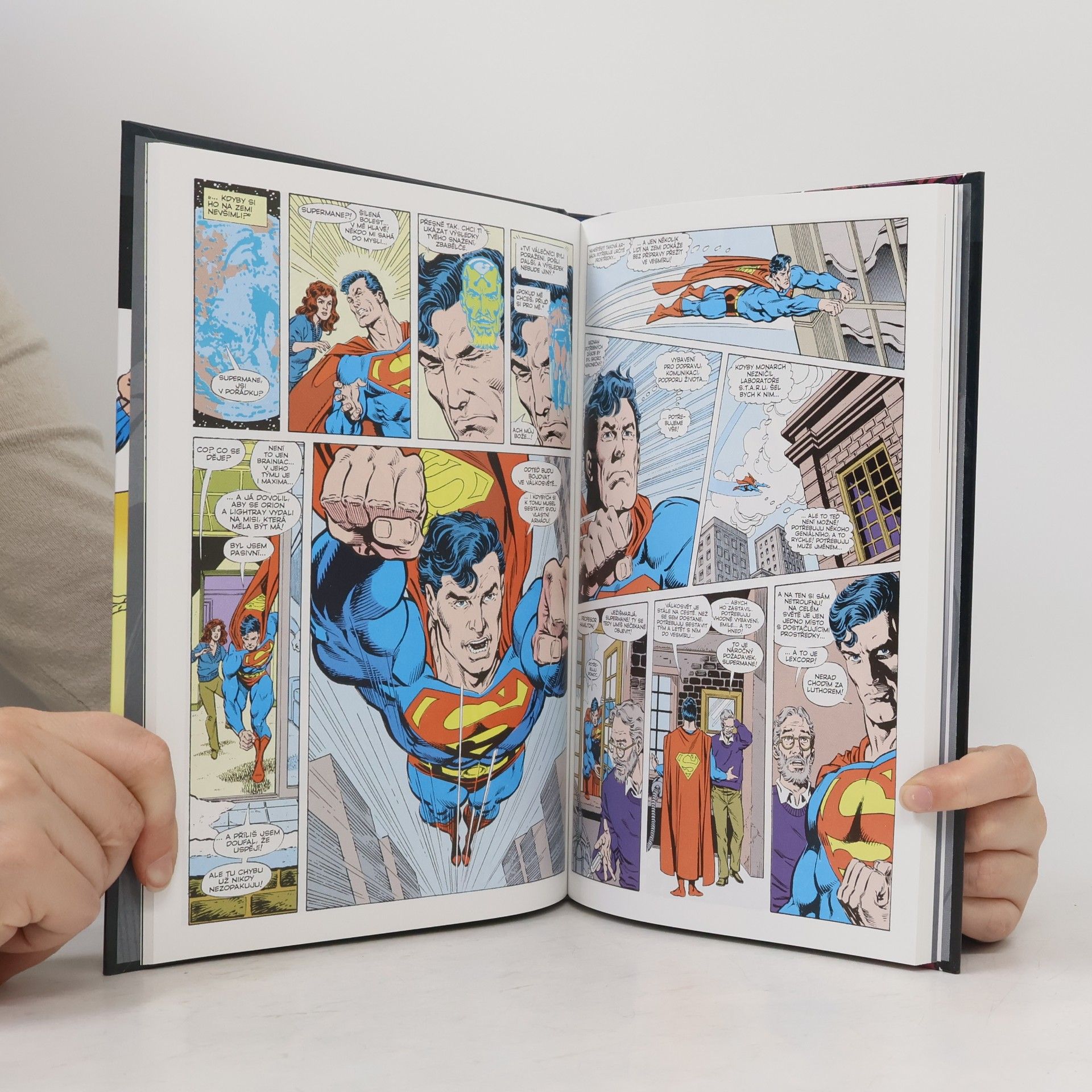 Kolektiv autorů Superman. Svazek 85. Panika na obloze