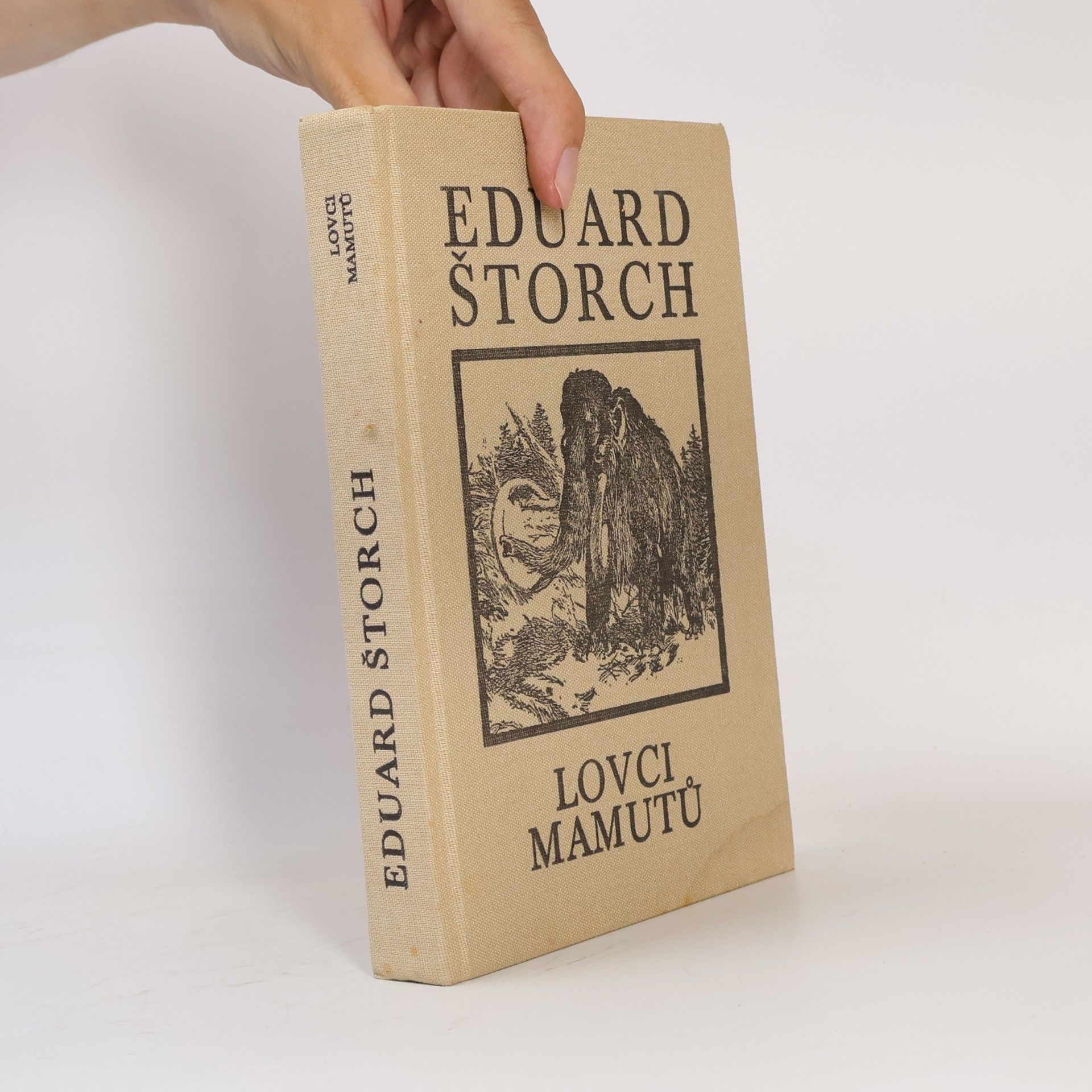Eduard Štorch Lovci mamutů