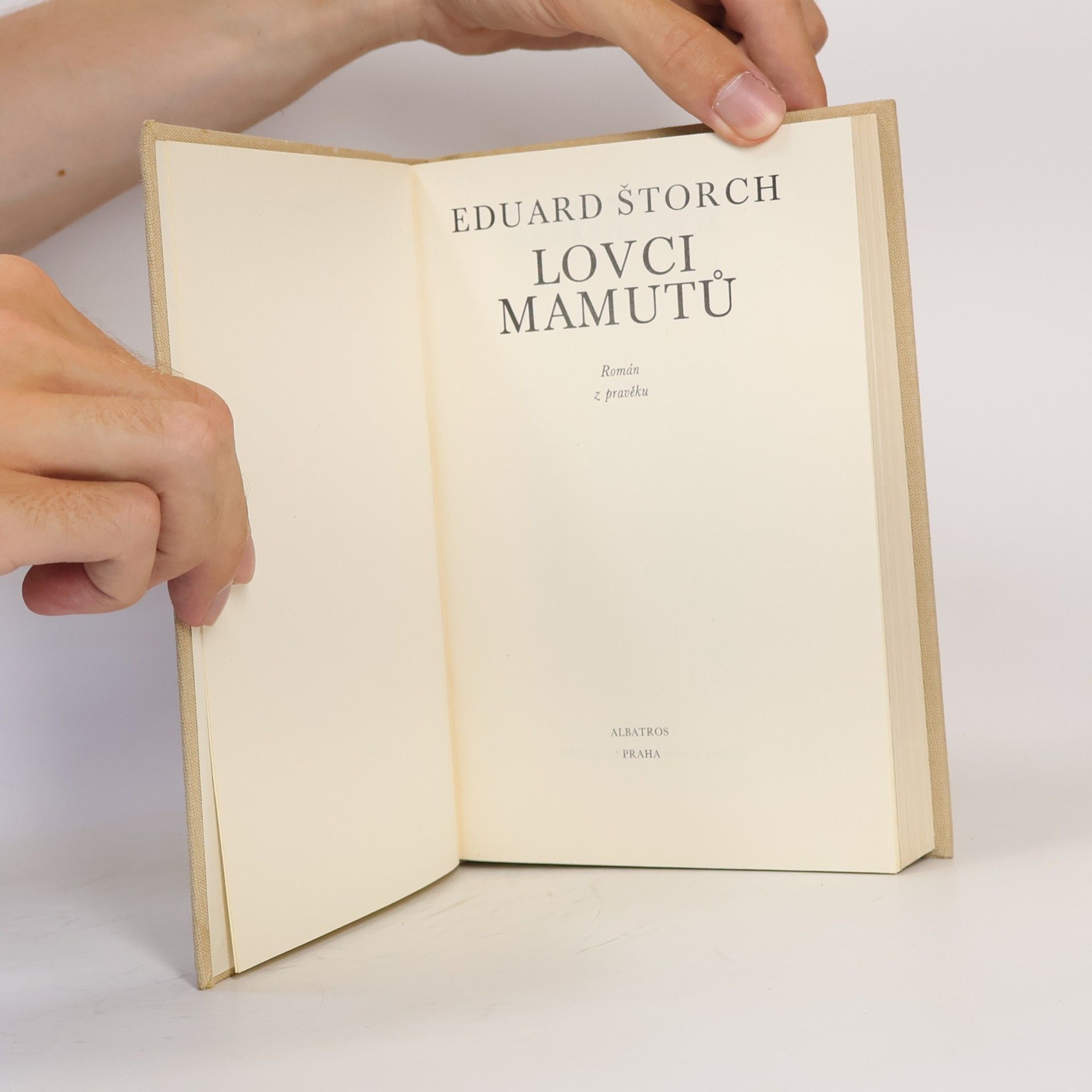 Eduard Štorch Lovci mamutů