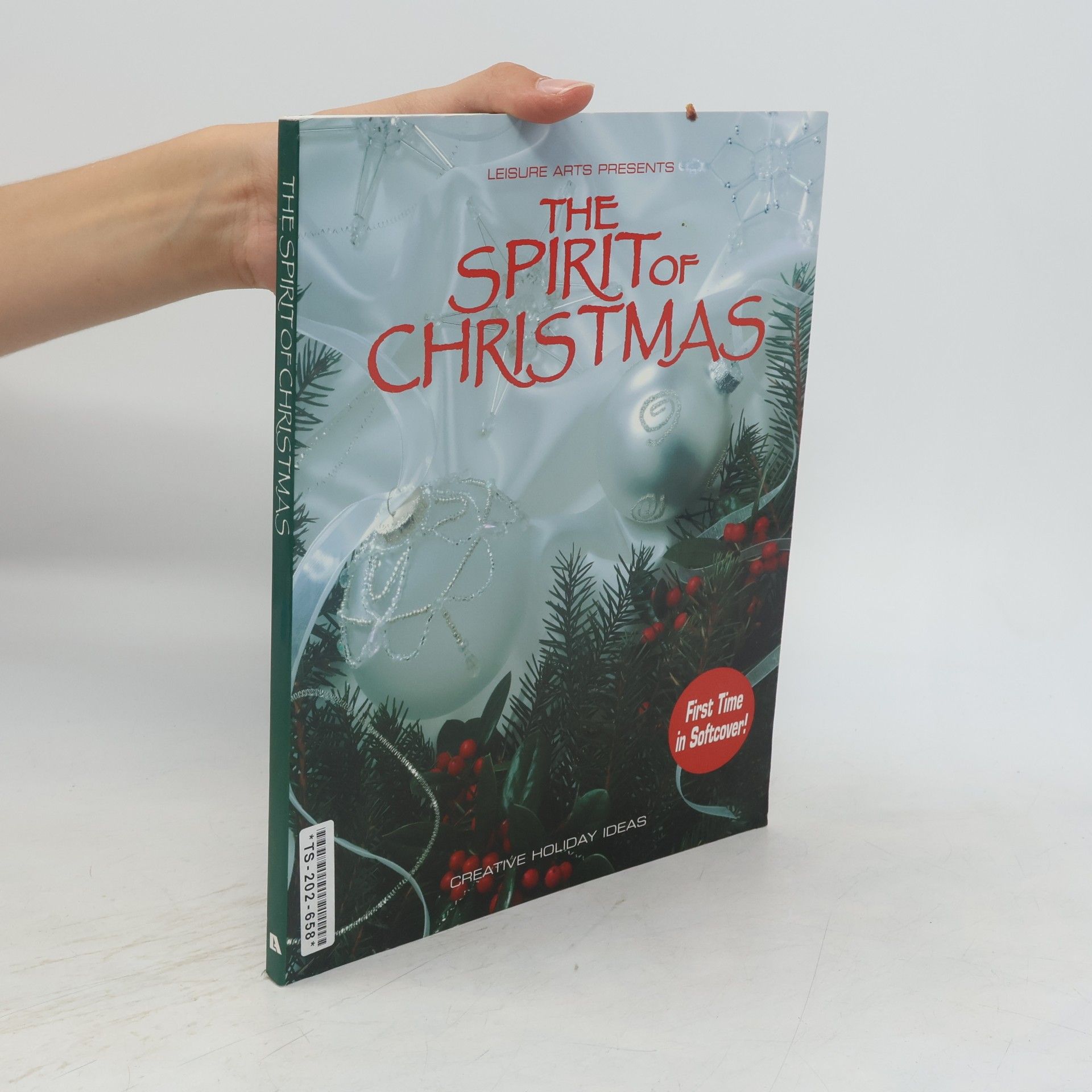 Leisure Arts Inc. The Spirit of Christmas, Book 16
