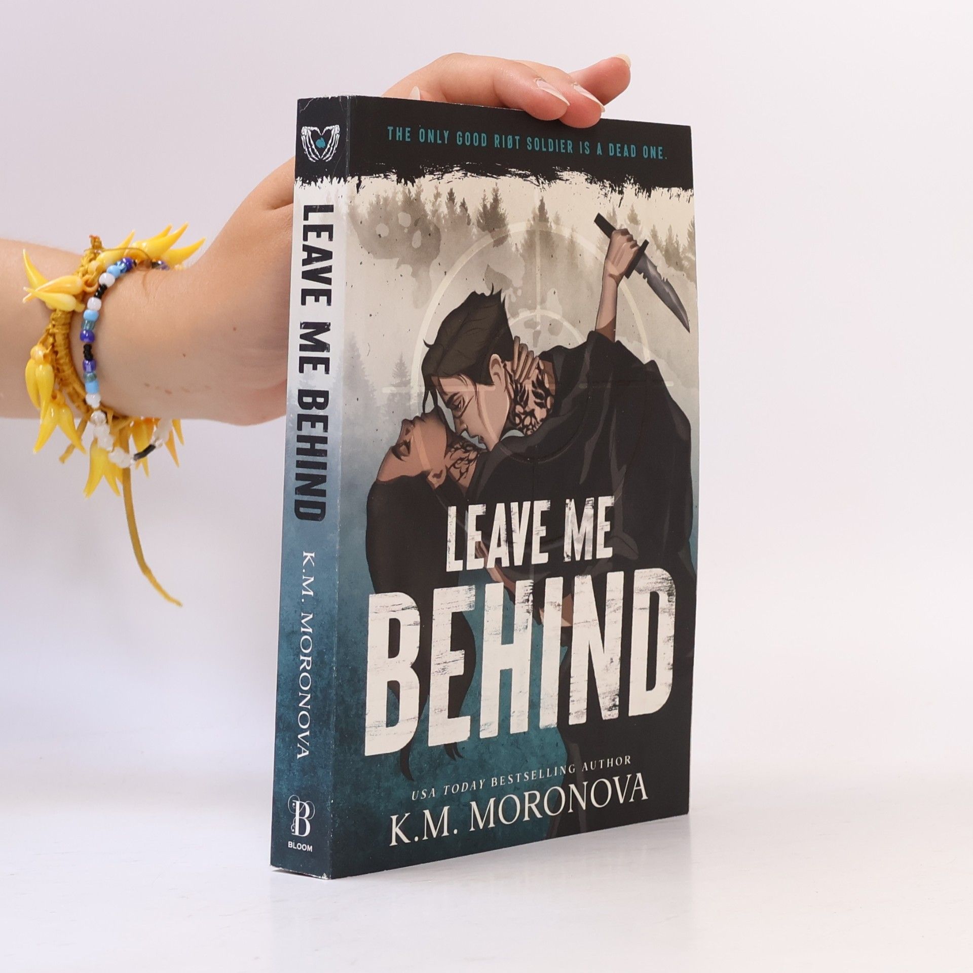 K M Moronova Leave Me Behind