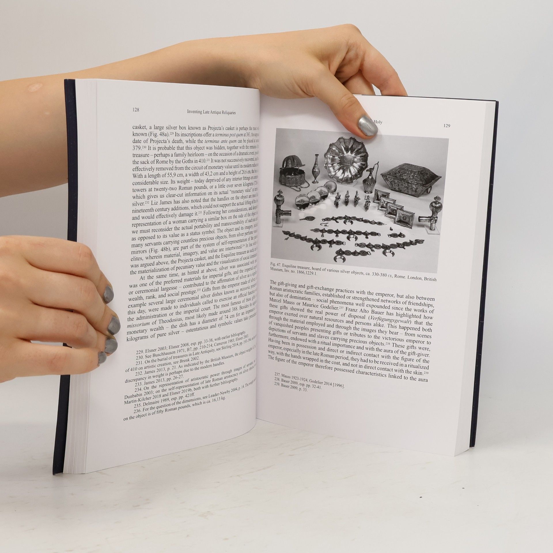 Adrien Palladino Studia Artium Medievalium Brunensia - 12: Inventing Late Antique Reliquaries