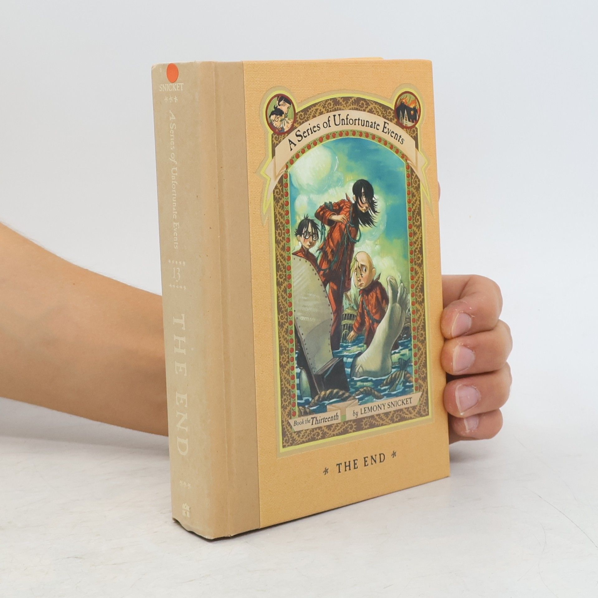 Lemony Snicket A Series of Unfortunate Events 13. The End