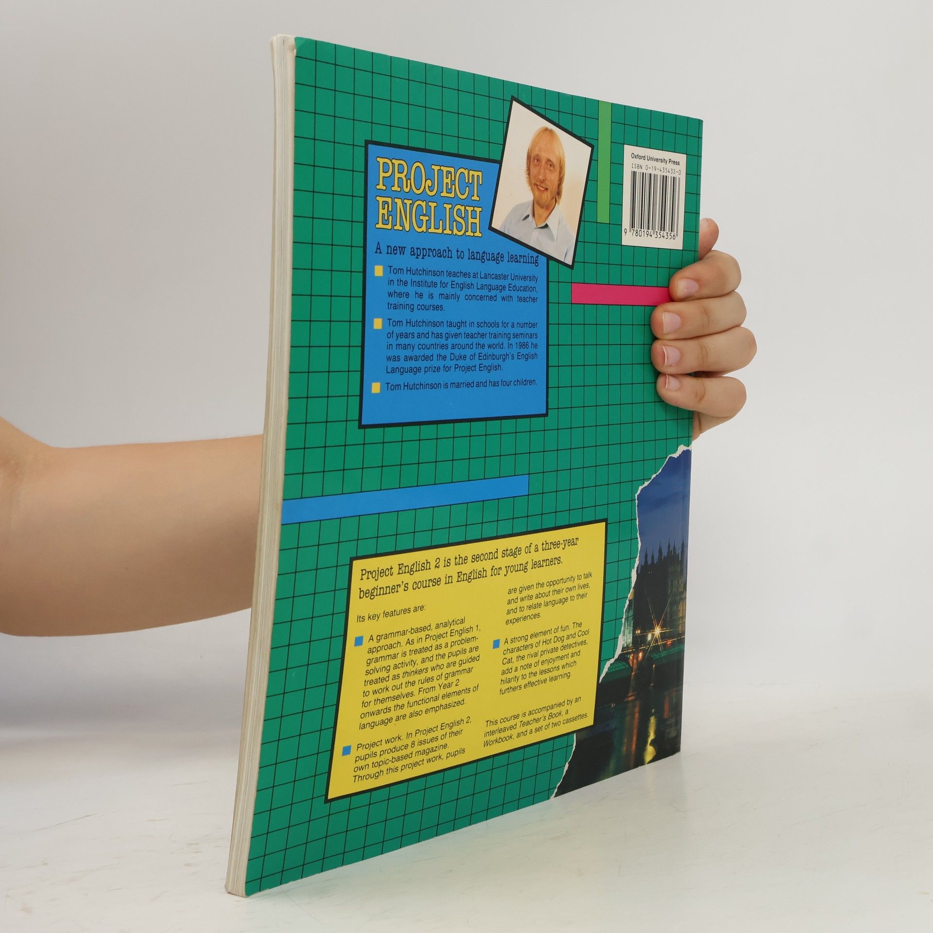 Tom Hutchinson Project English 2: Student's book
