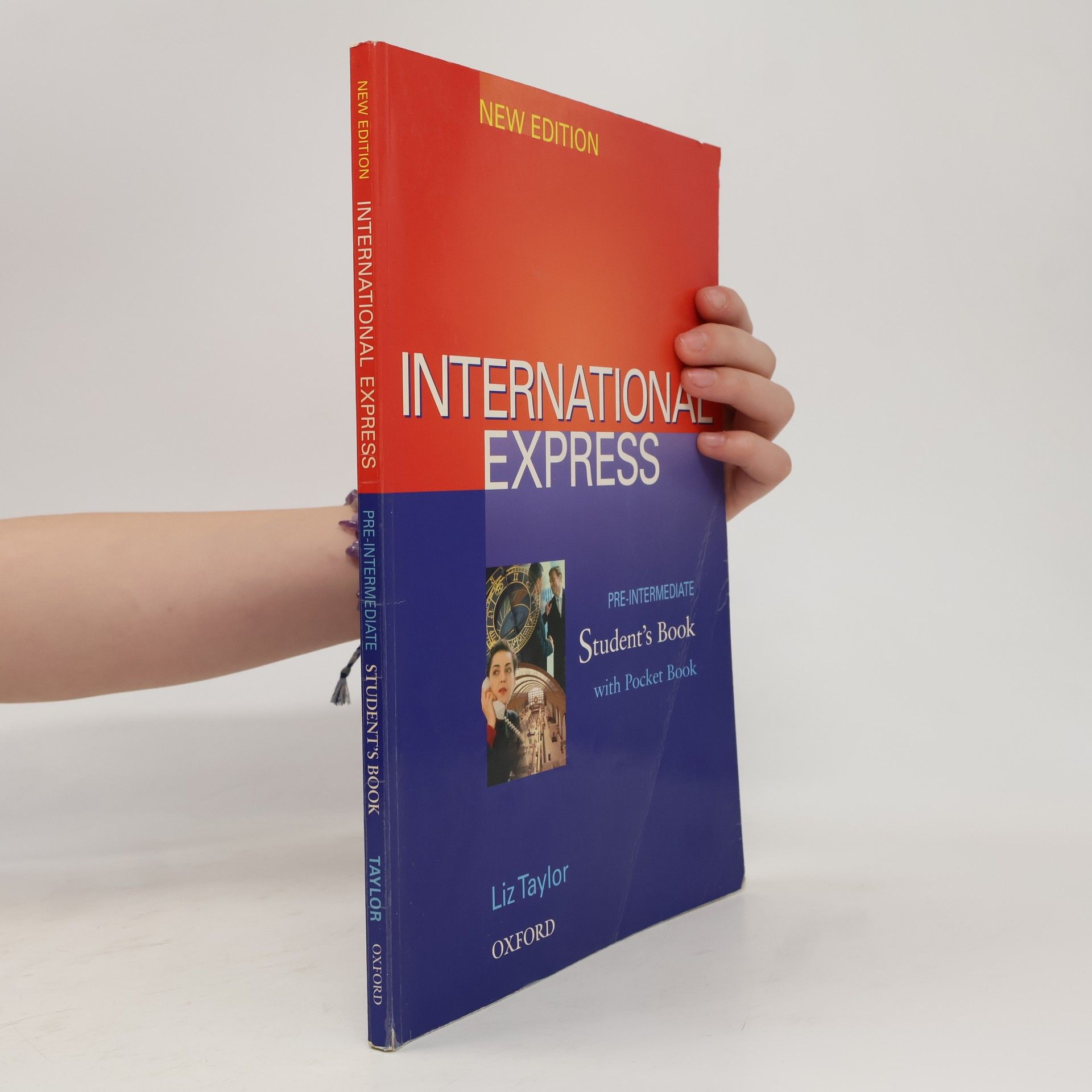 Liz Taylor International express. Pre-intermediate. Student's book