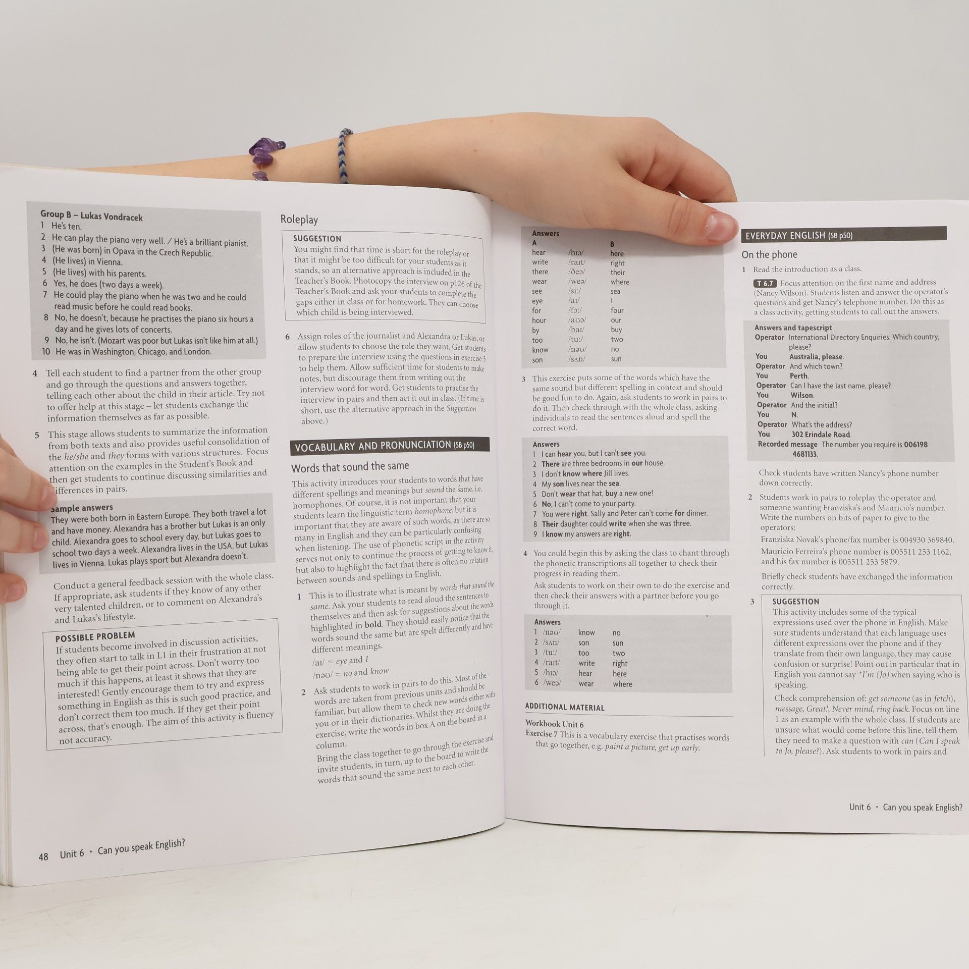 Liz Soars New Headway English course. Elementary. Teacher's Book