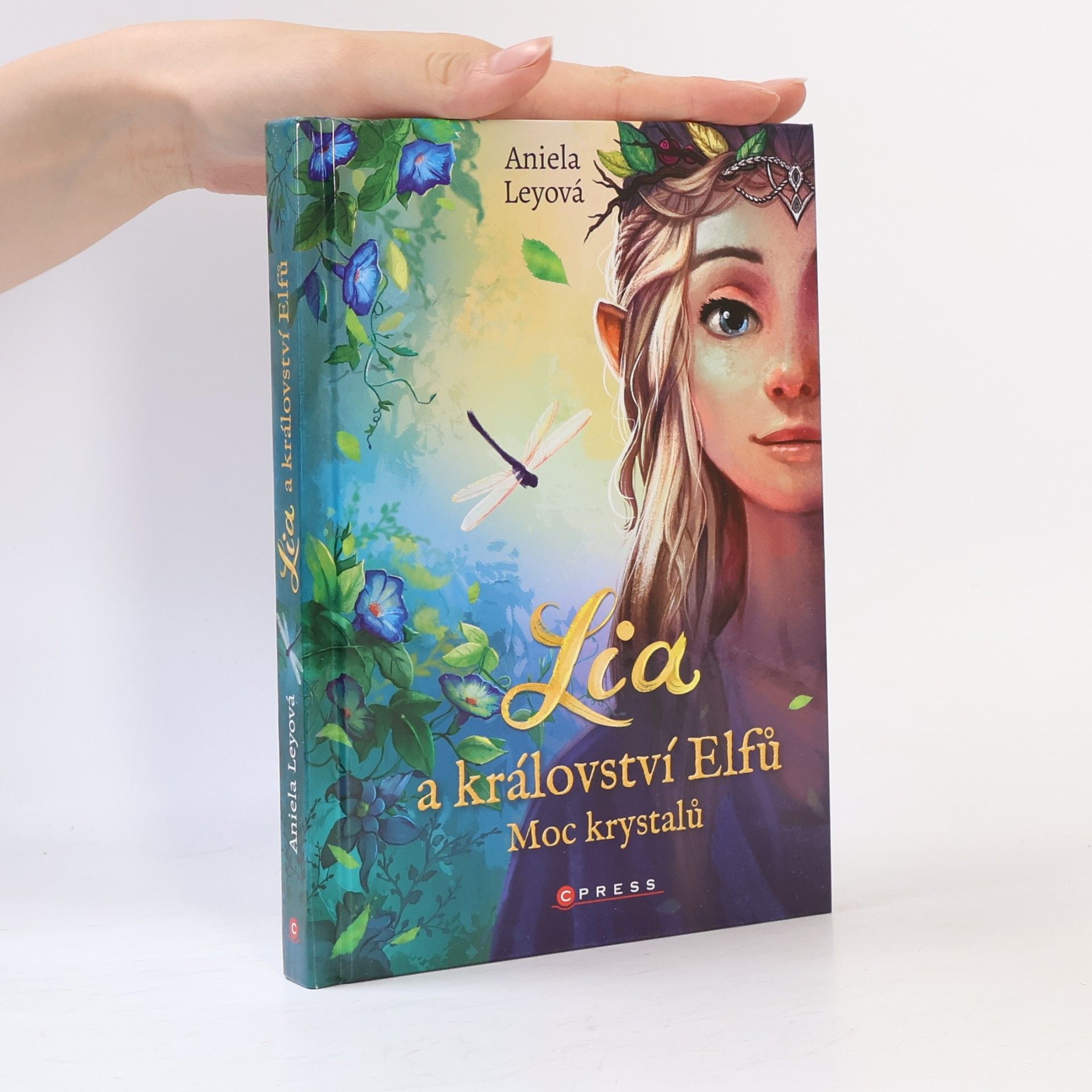 Aniela Ley Lia a království elfů: Moc krystalů
