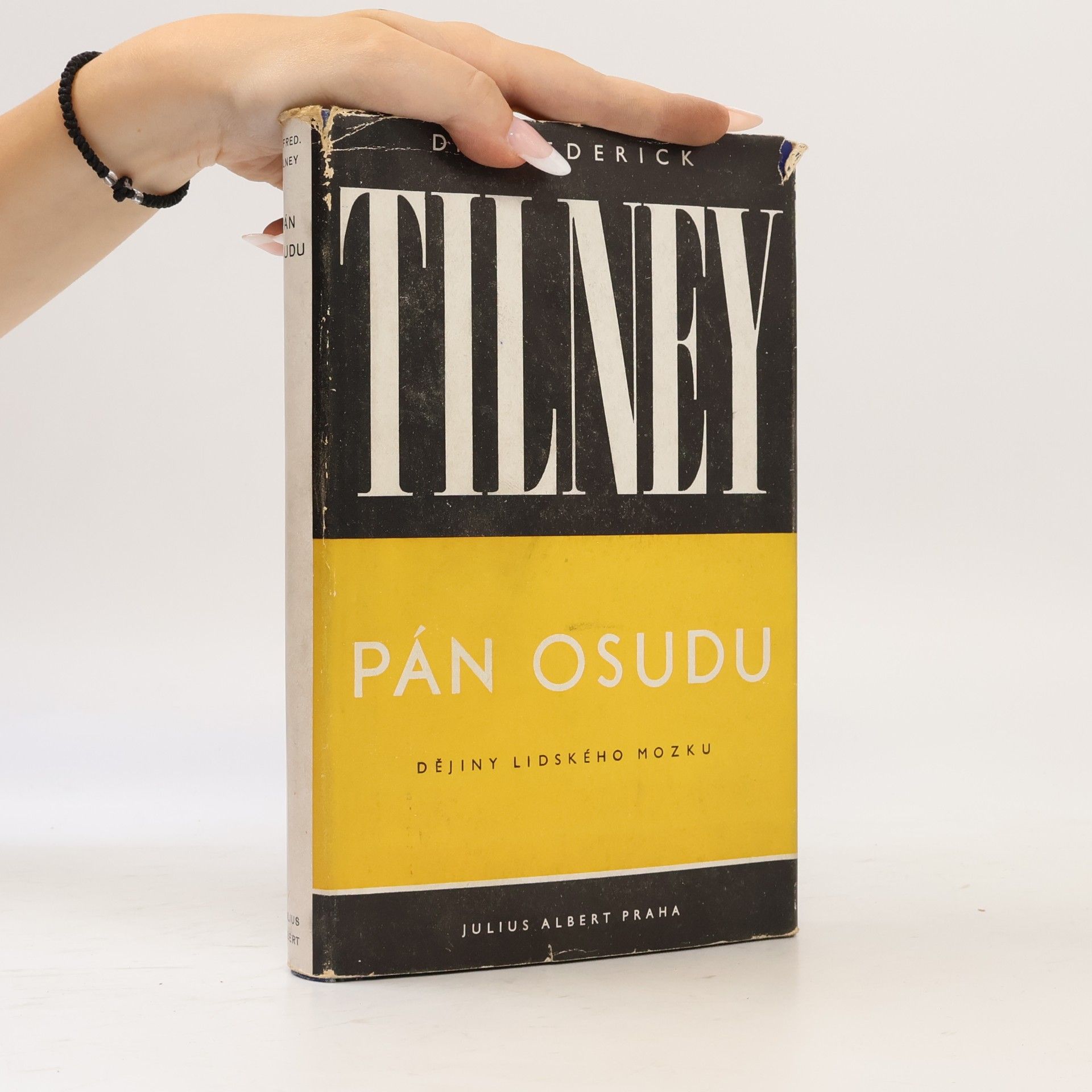 Frederick Tilney Pán osudu