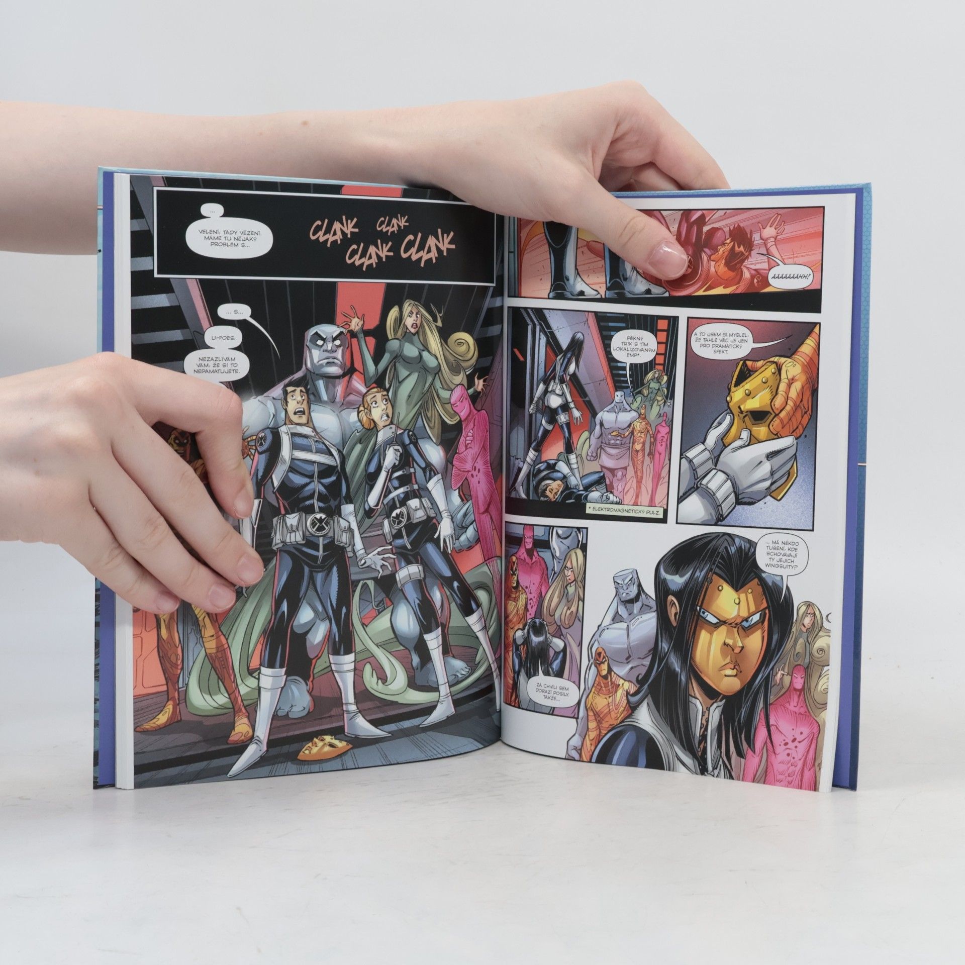 Matthew Manning Marvel Action - Avengers. Nová hrozba