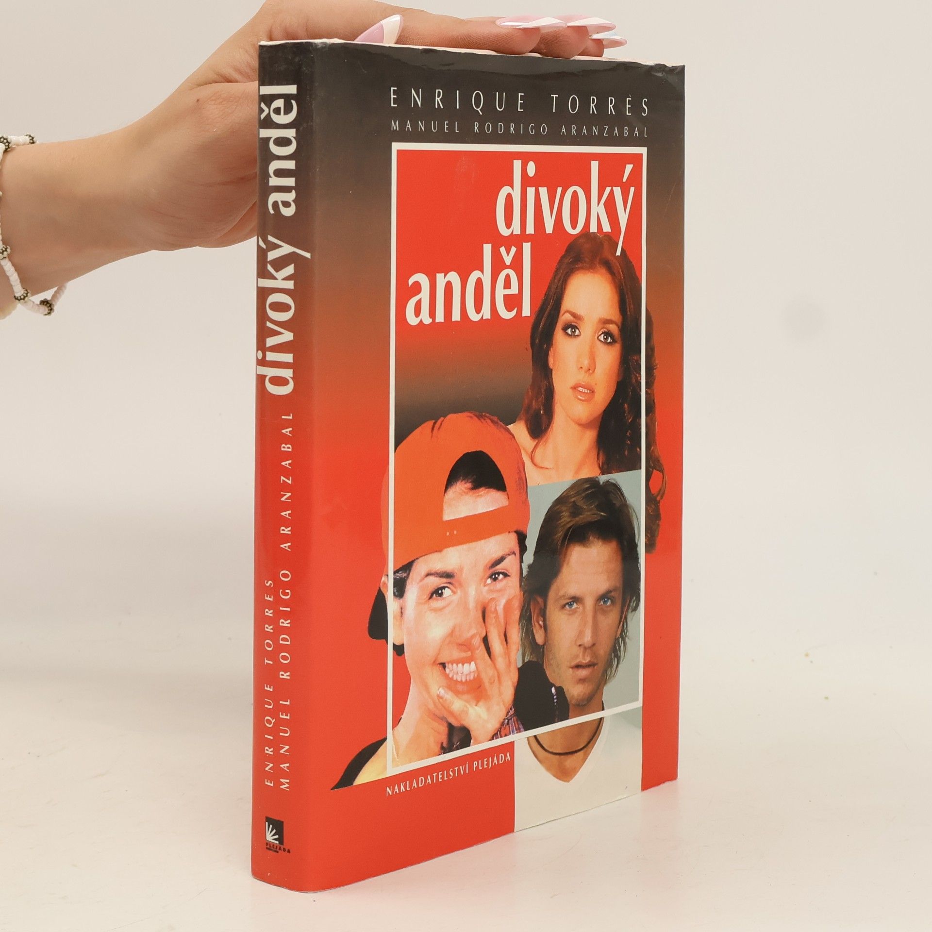 Manuel Rodrigo Aranzabal Divoký anděl : kapitoly ze života Milagros