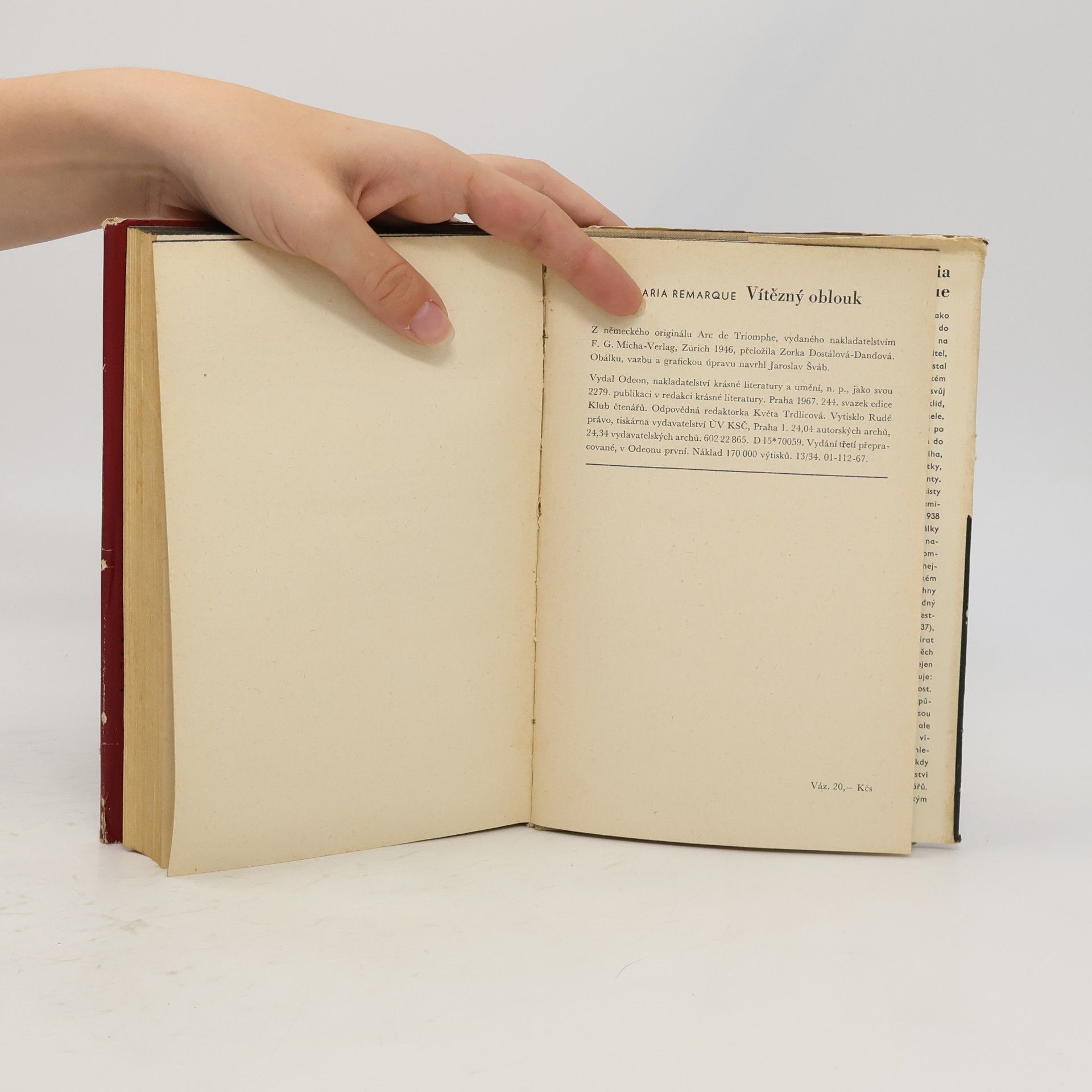 Erich Maria Remarque Vítězný oblouk