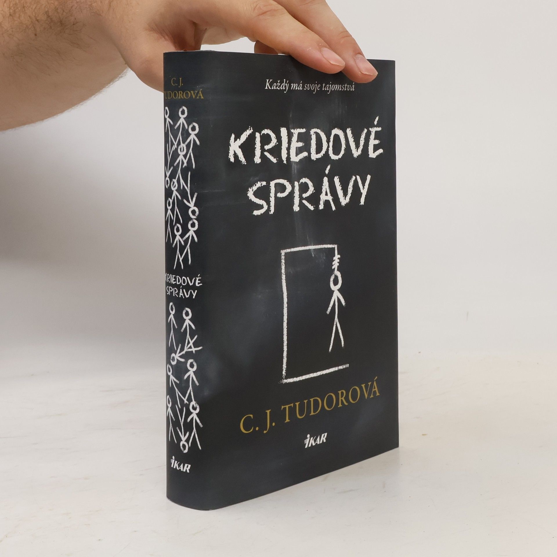 C.J. Tudor Kriedové správy