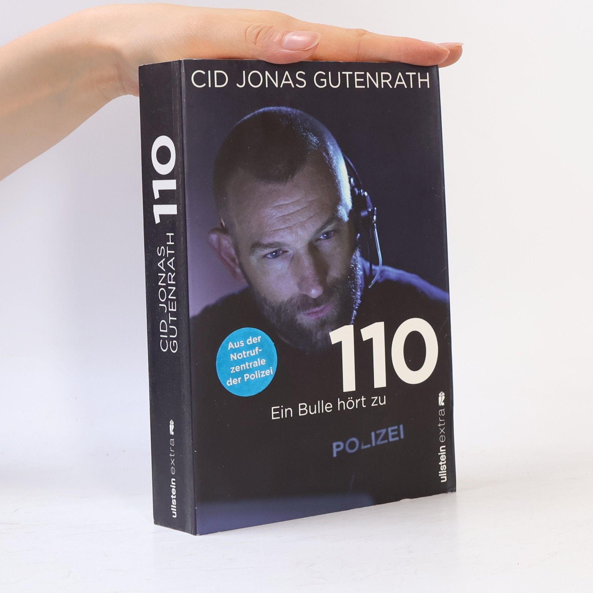 110. Ein Bulle hört zu