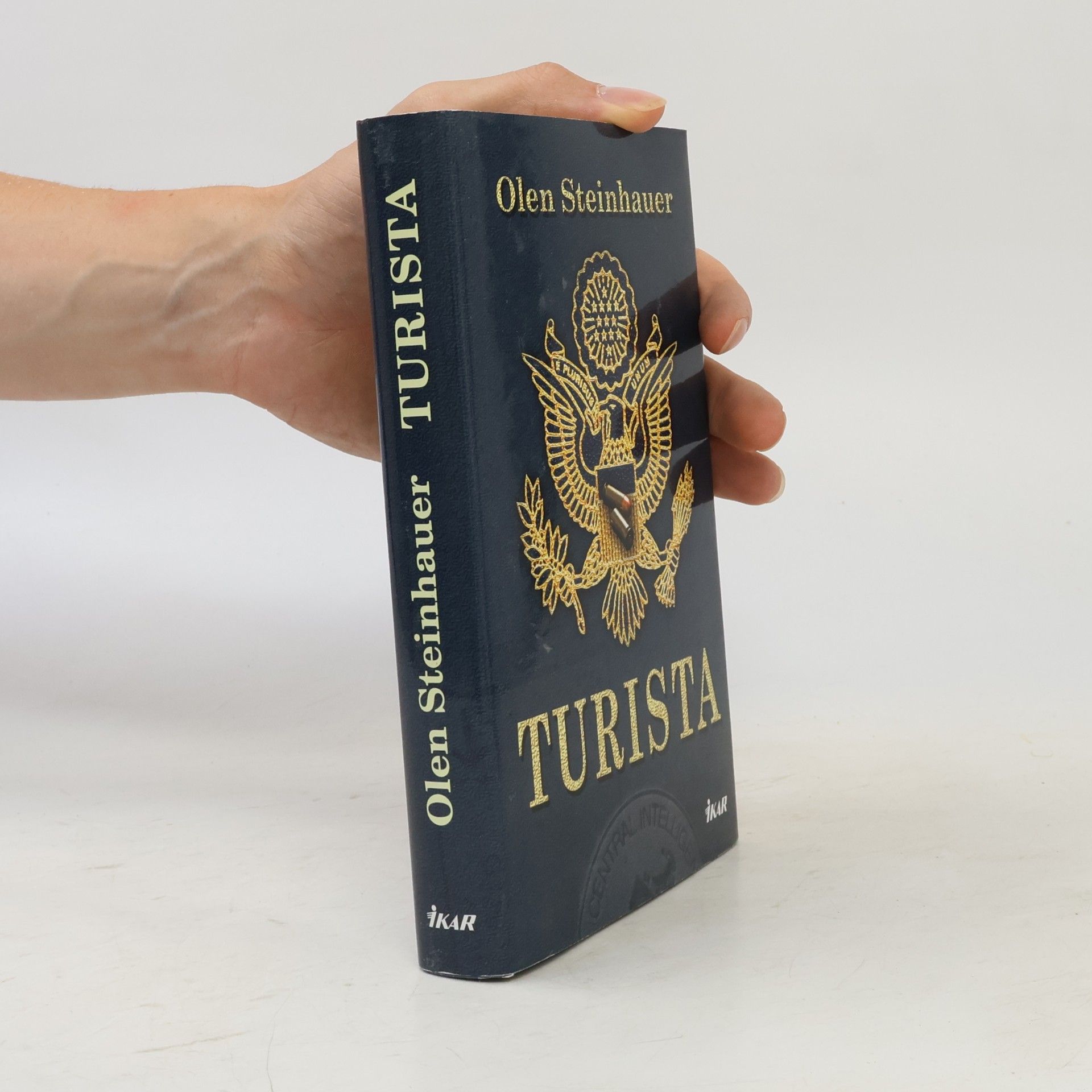 Olen Steinhauer Turista