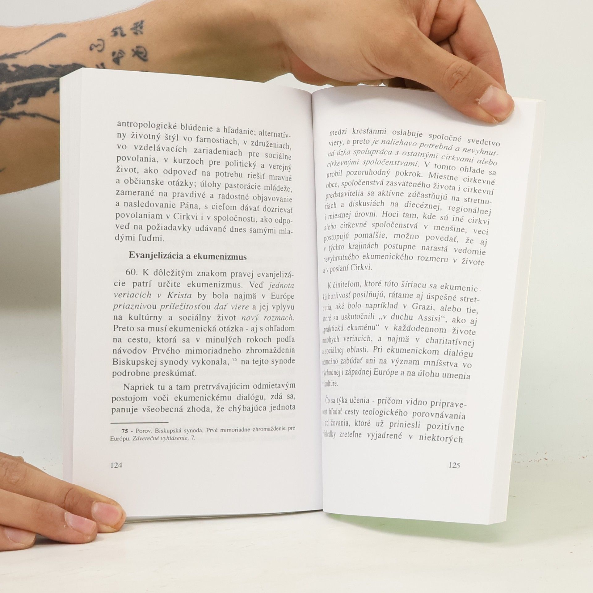 Autores varios Ježiš Kristus, ktorý žije vo svojej cirkvi, prameň nádeje pre Európu