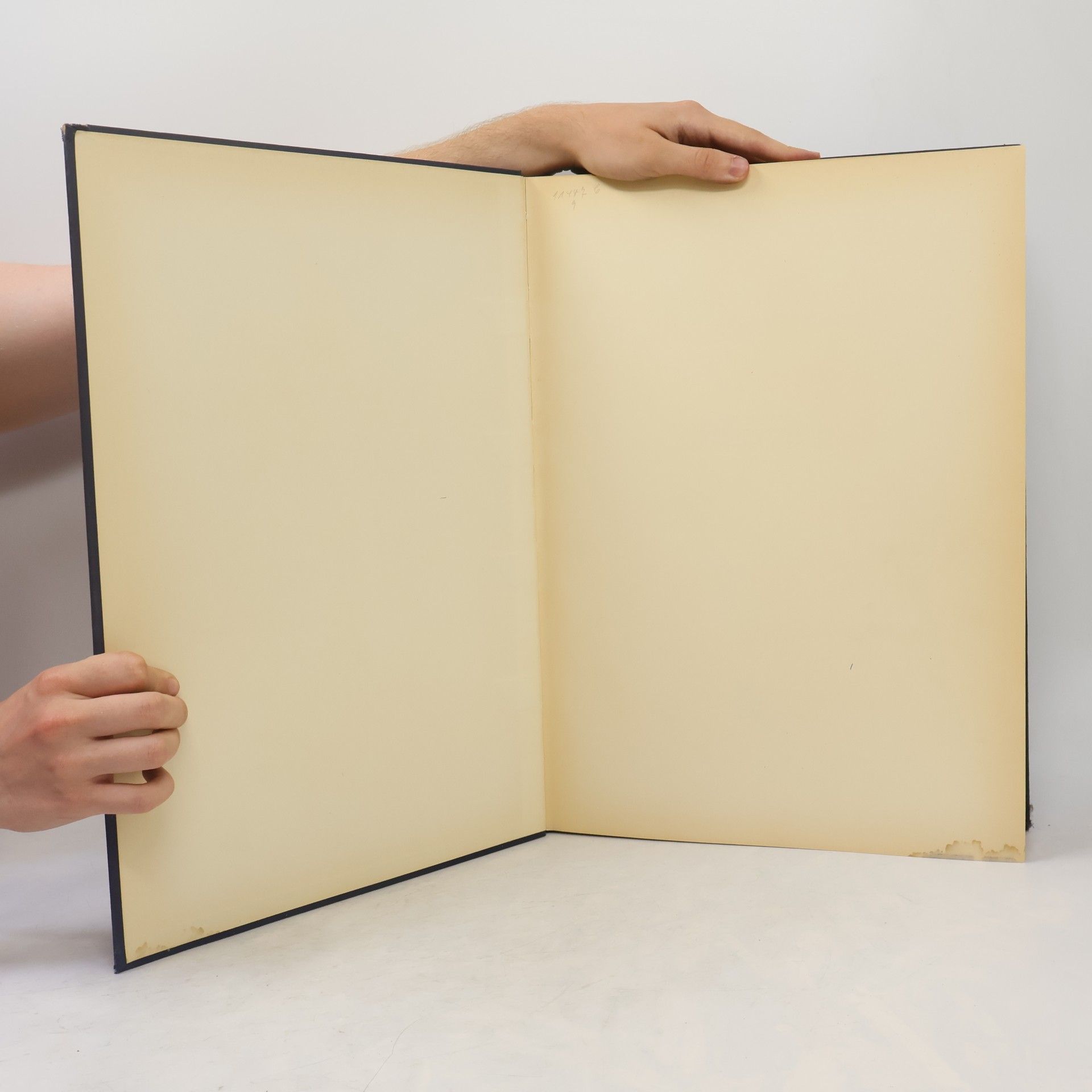Albert Boeckler Das goldene Evangelienbuch. Heinrichs III.
