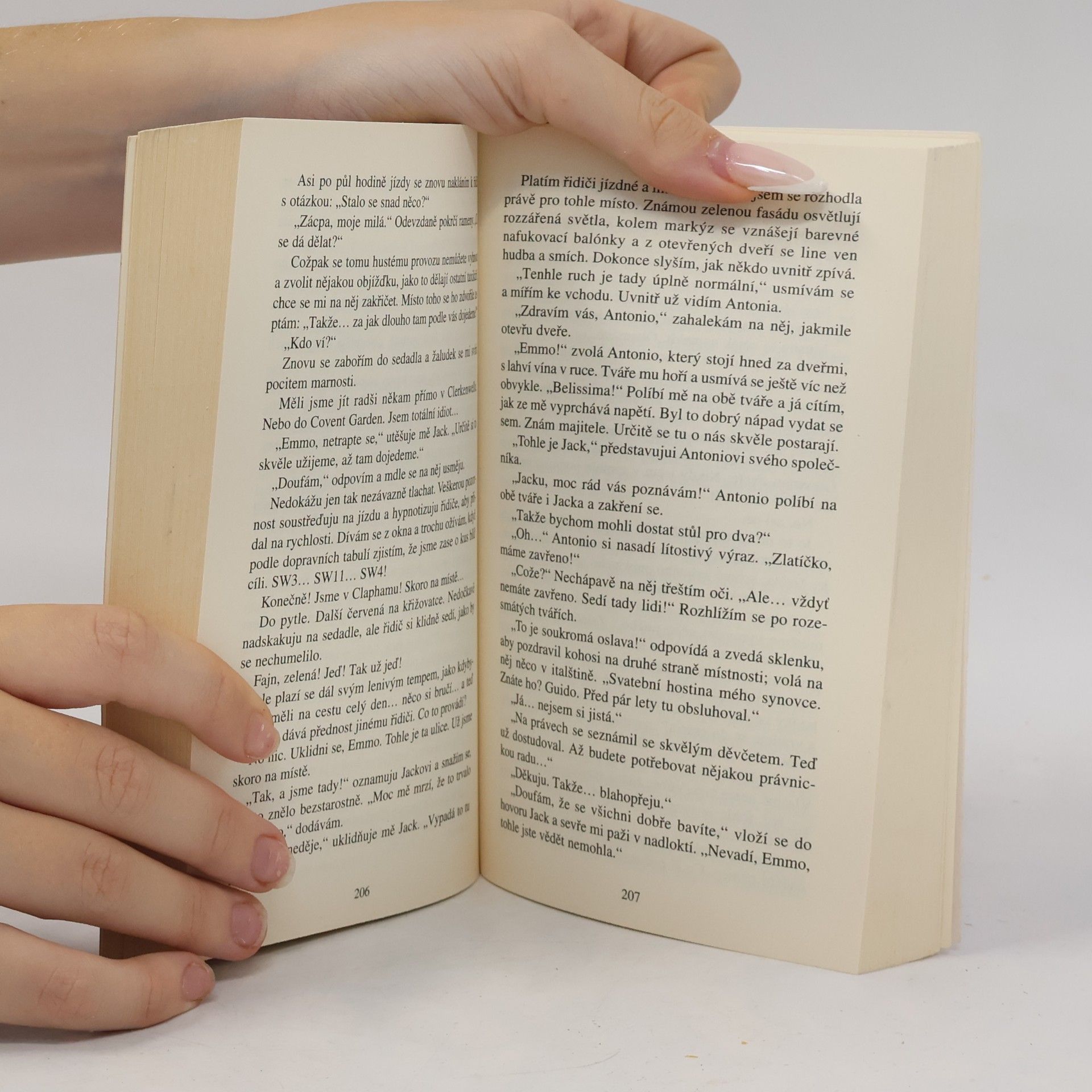 Sophie Kinsella Dokážete udržet tajemství?