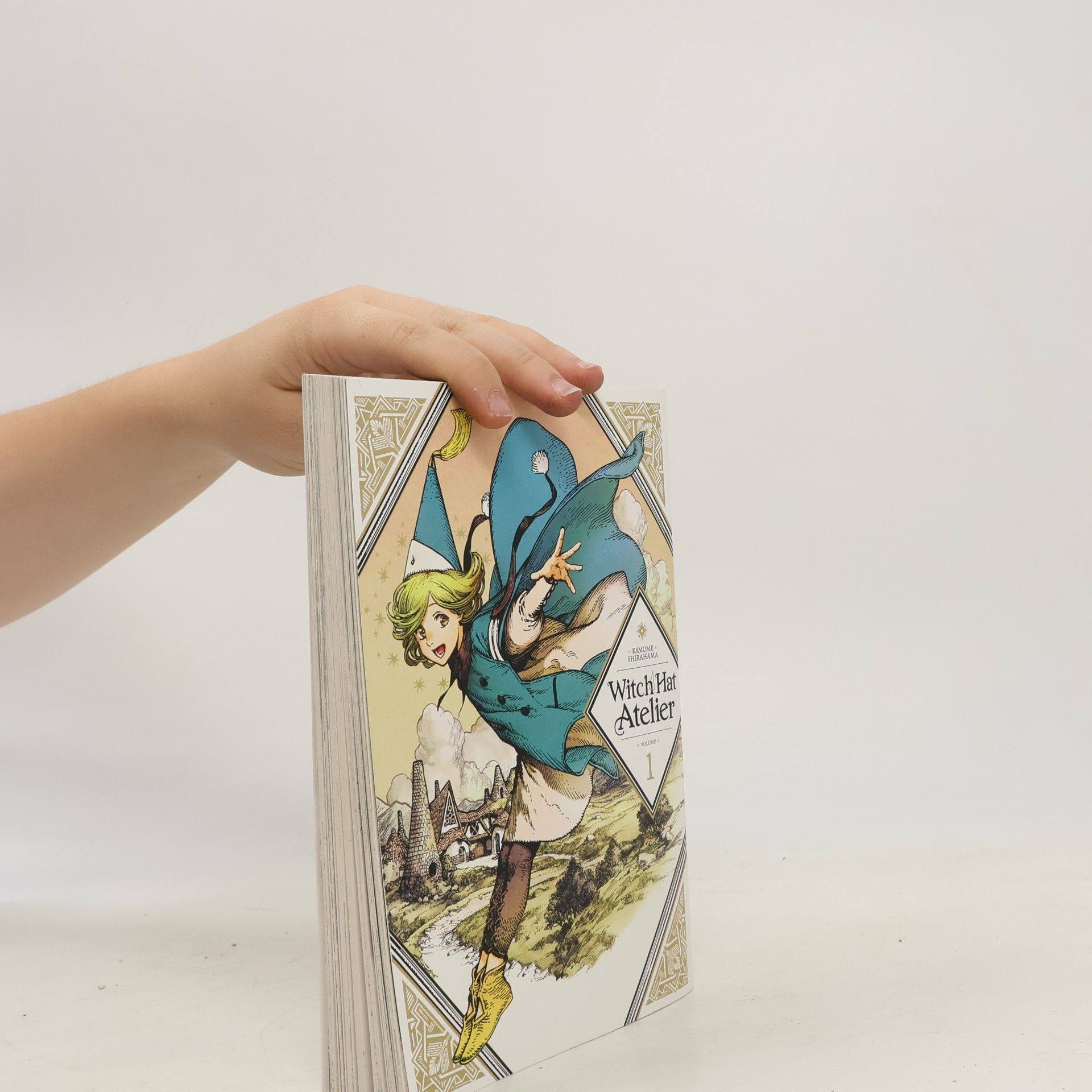 Kamome Širahama Witch hat atelier. Volume 1