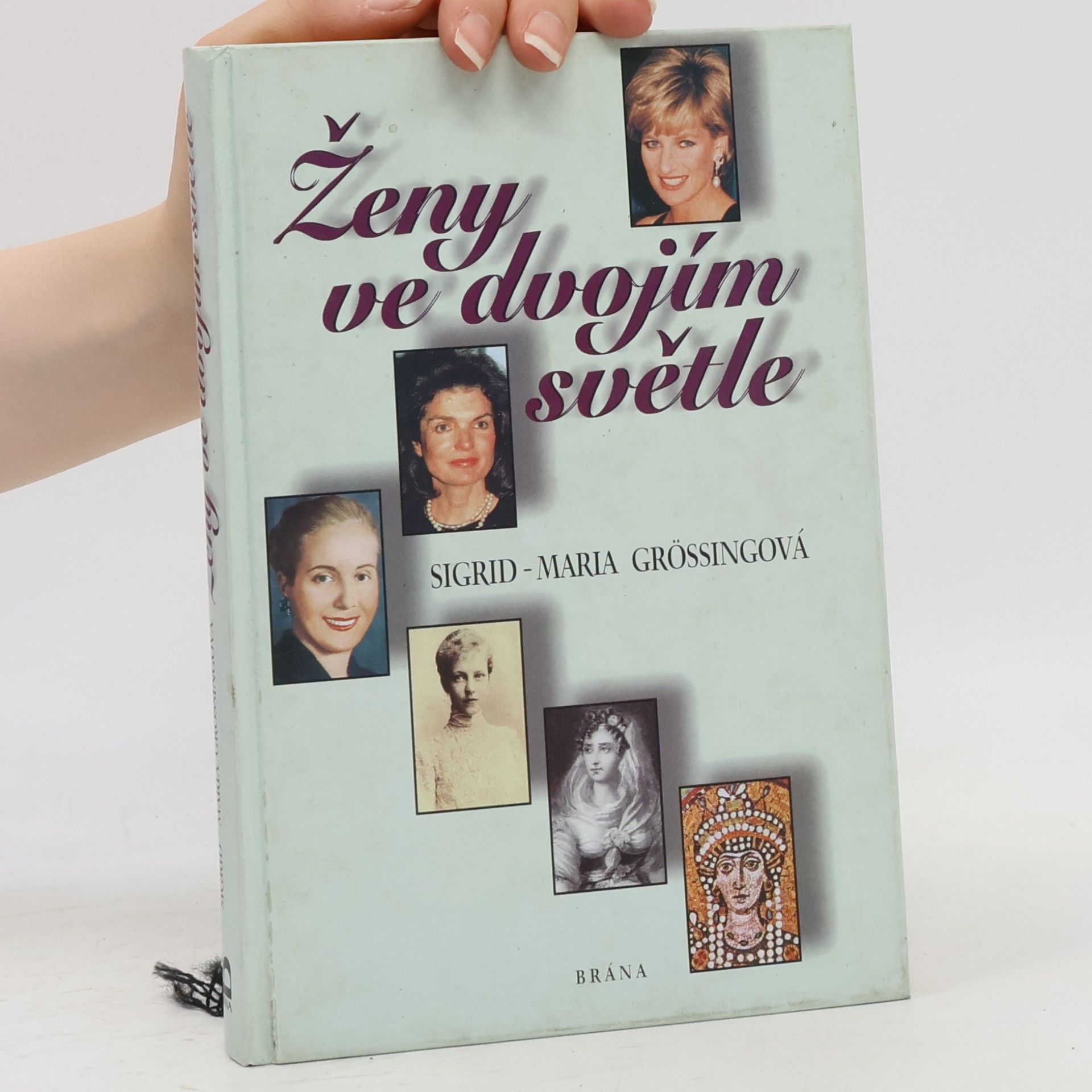 Sigrid-Maria Größing Ženy ve dvojím světle