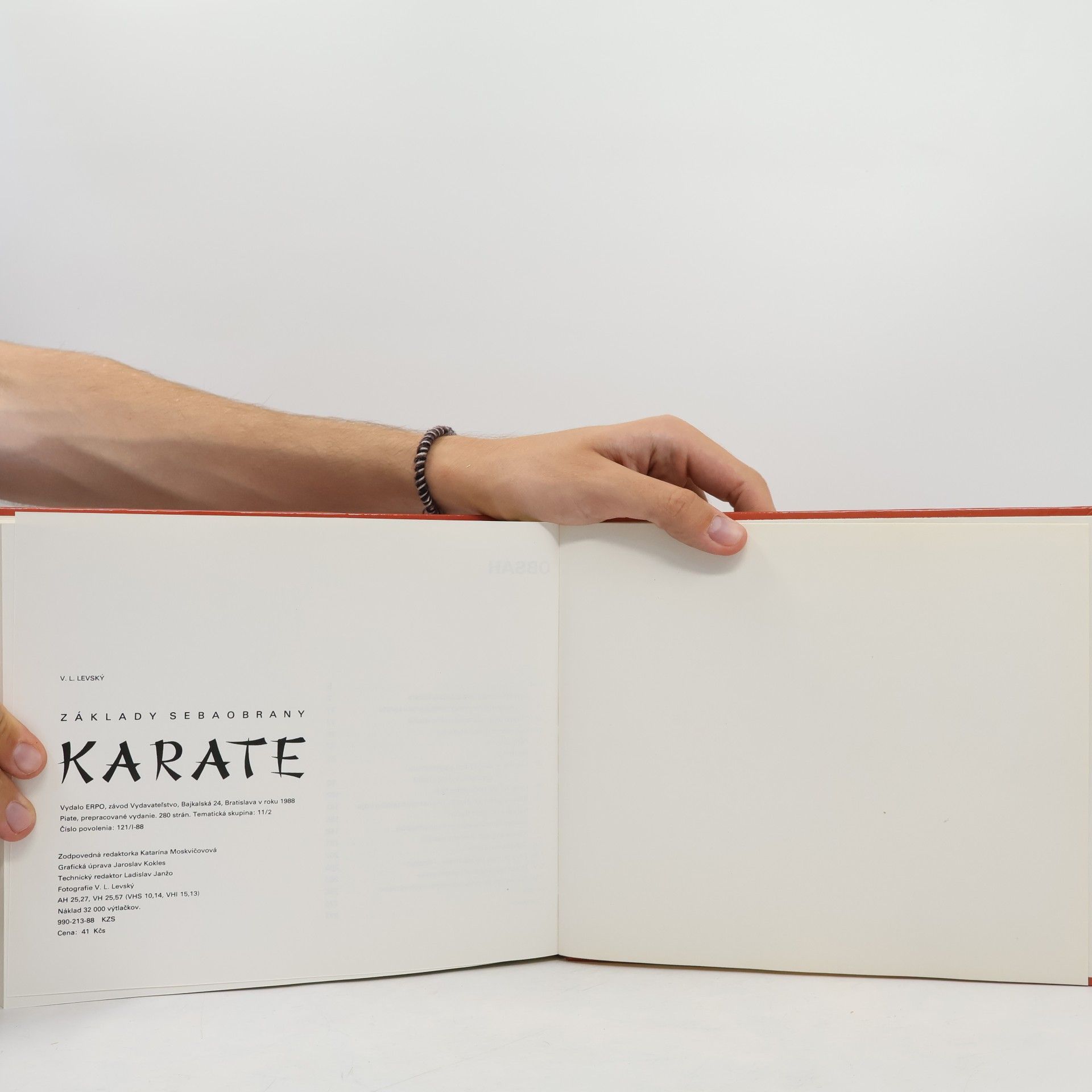 Vojtech L. Levský Základy sebaobrany: Karate