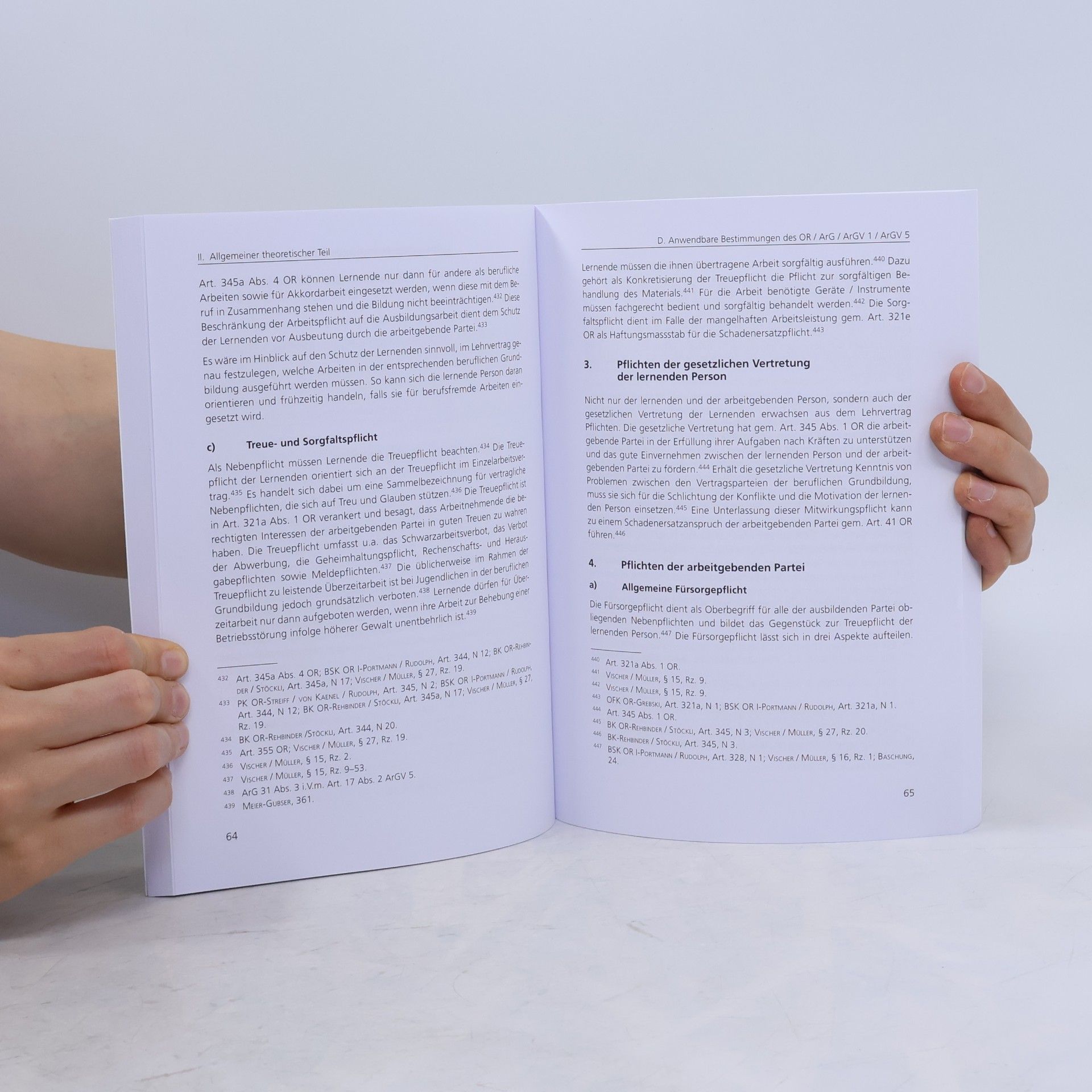 Melanie Bellwald Recht in privaten und öffentlichen Unternehmen - 47: Ausbildungen ohne eidgenössisches Fähigkeitszeugnis (EFZ)