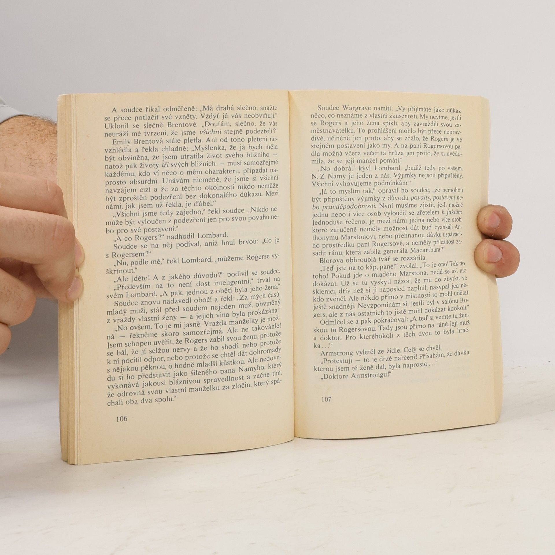 Agatha Christie Deset malých černoušků
