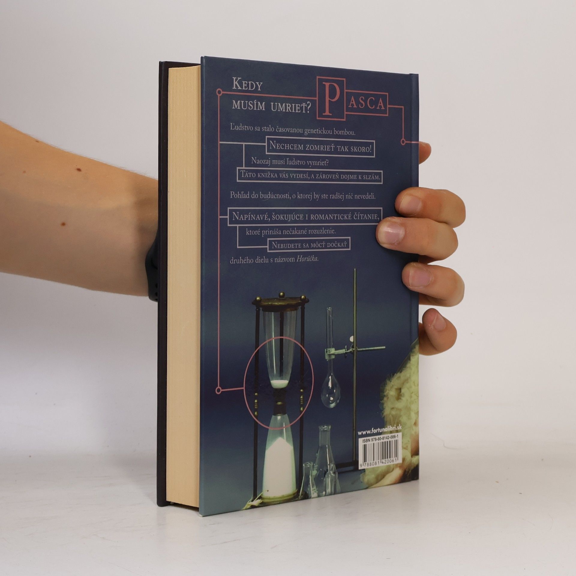 Lauren DeStefano Záhrada večnosti. Pasca