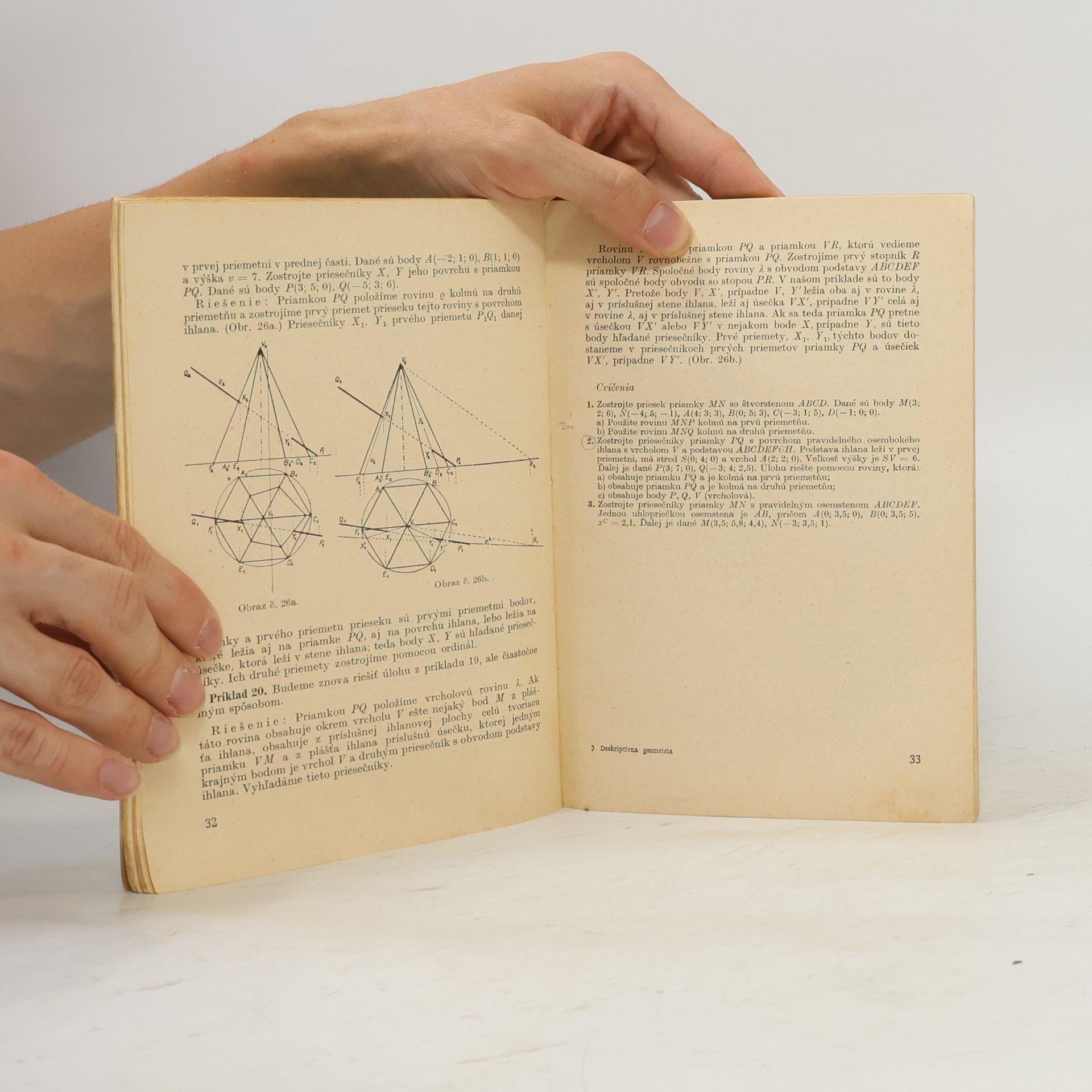 AA.VV. Deskriptívna geometria pre 11. ročník všeobecnovzdelávacích škôl