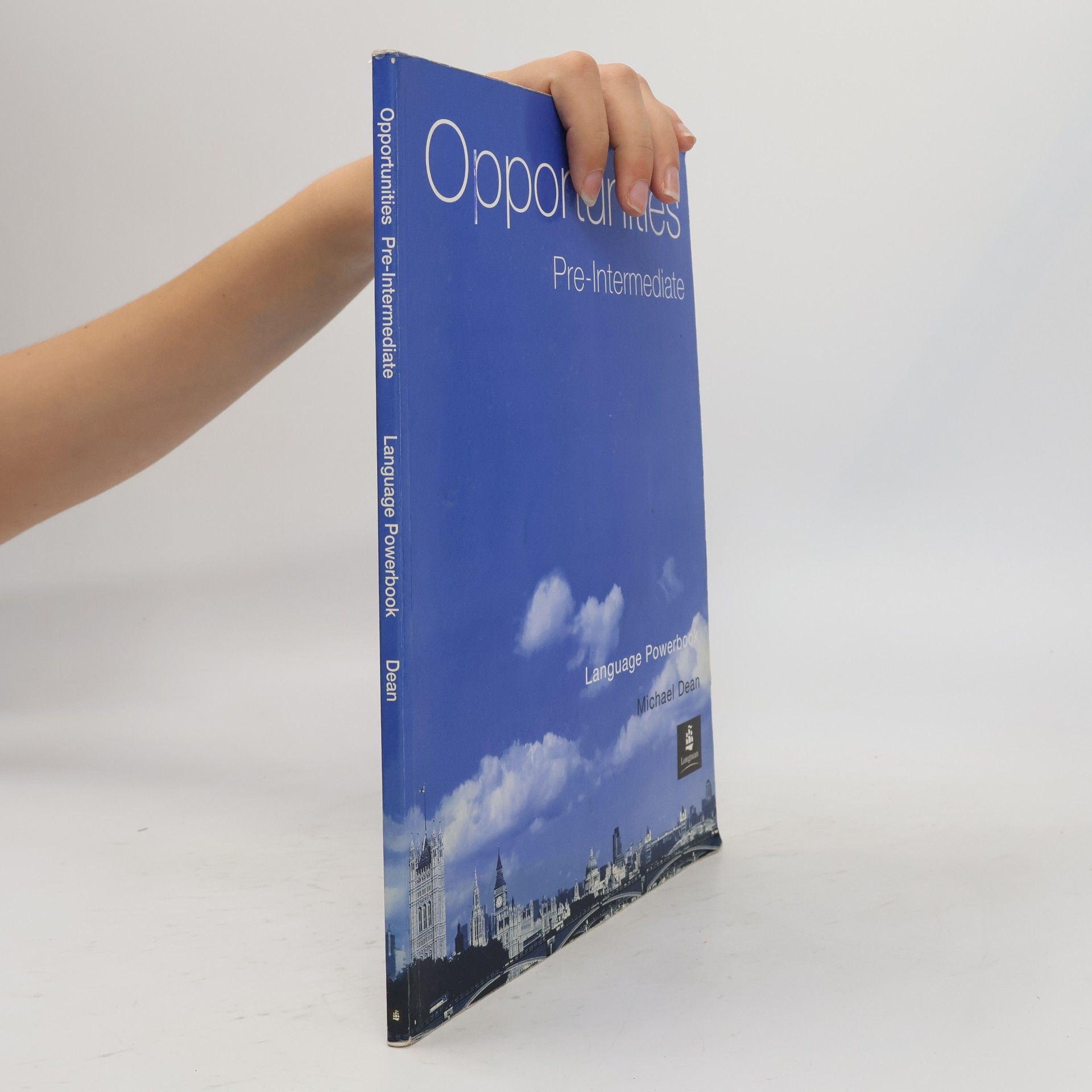 Anna Sikorzyńska Opportunities : pre-intermediate : language powerbook