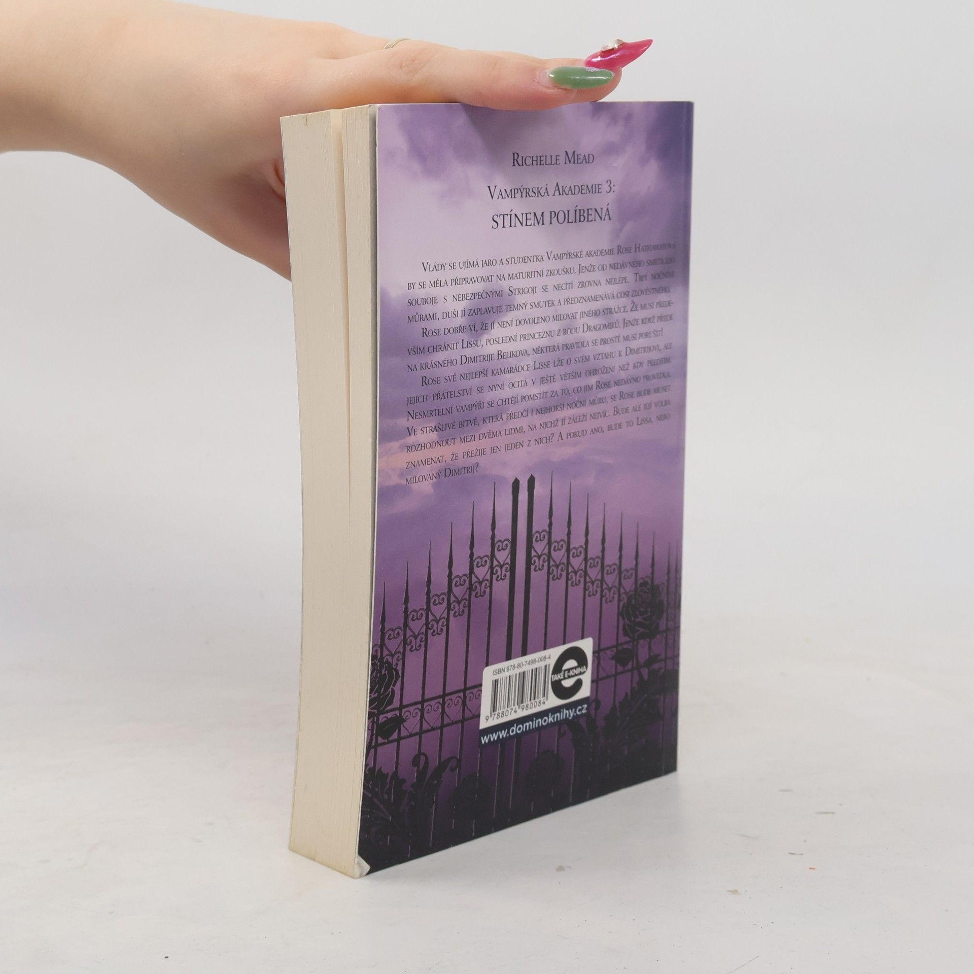 Richelle Mead Vampýrská akademie 3: Stínem políbená
