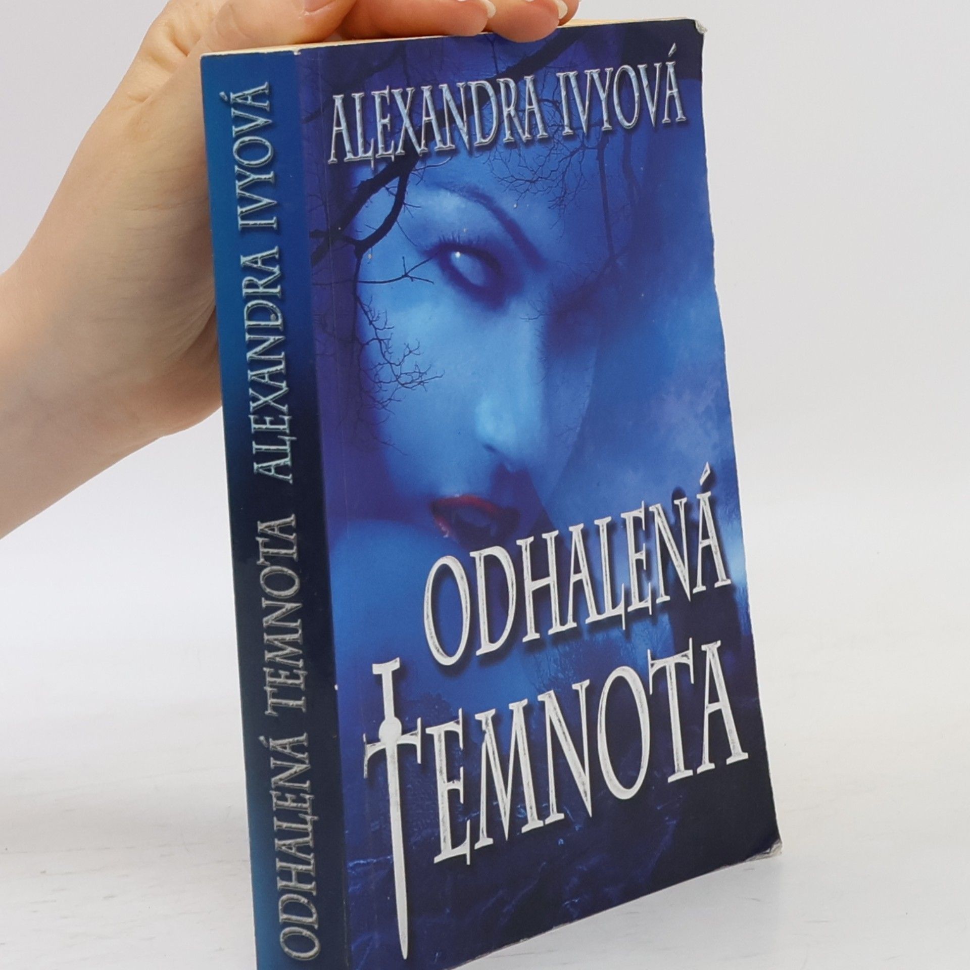 Alexandra Ivy Odhalená temnota