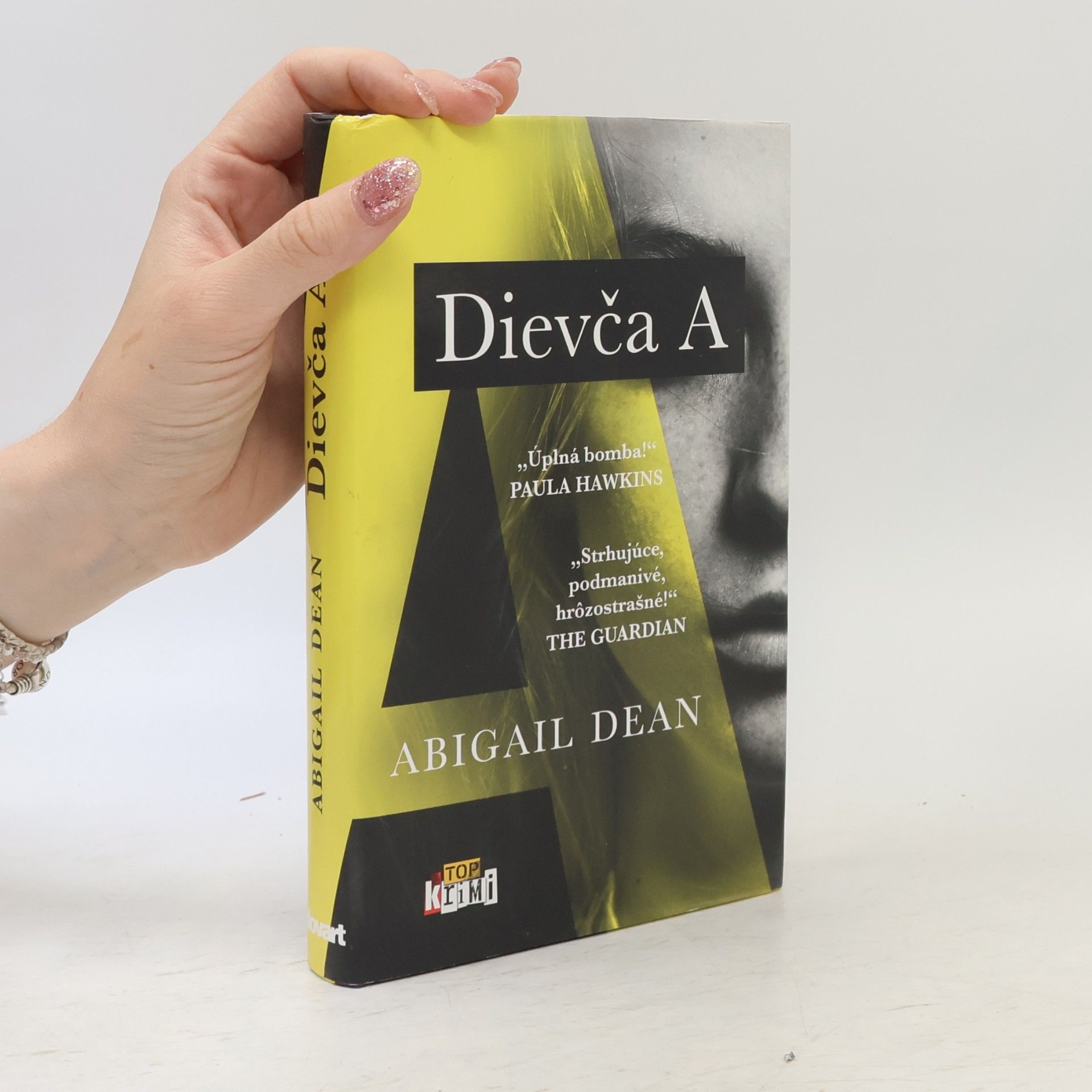 Abigail Dean Dievča A