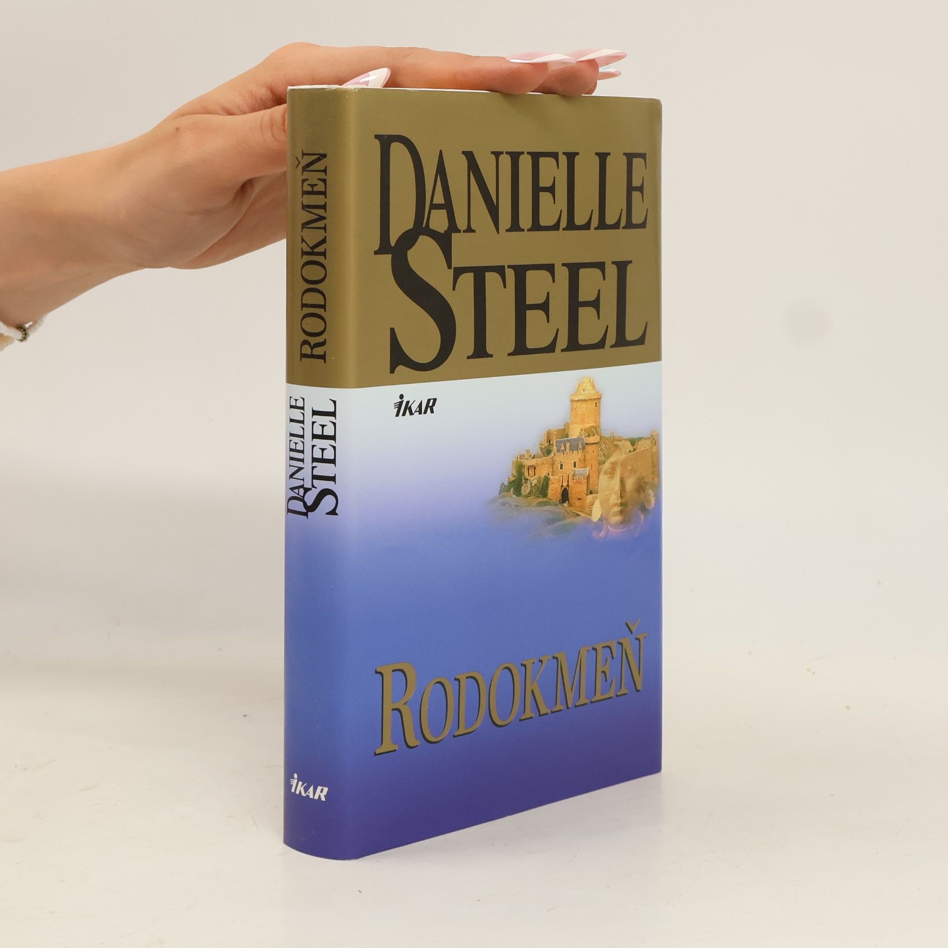 Danielle Steel Rodokmeň