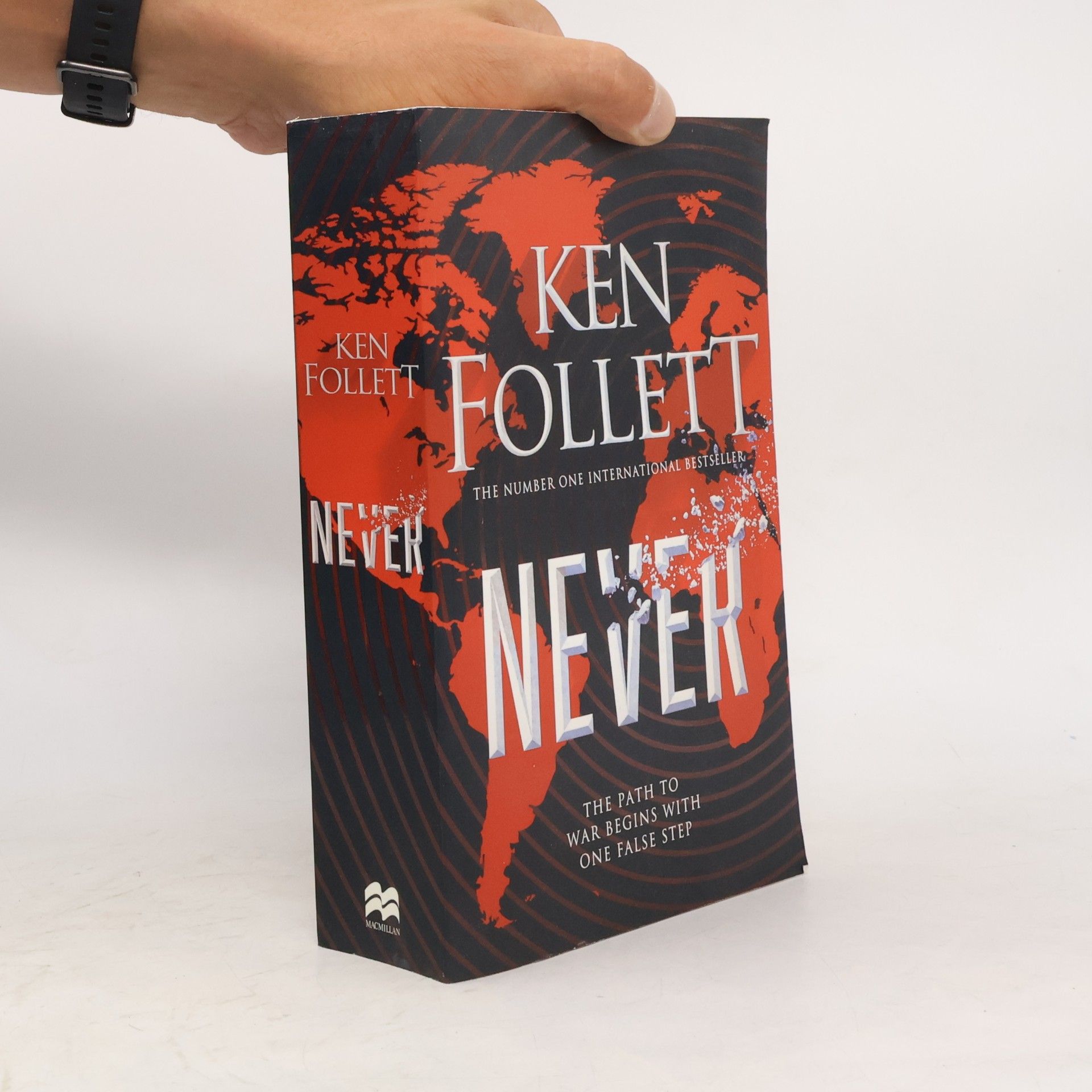 Ken Follett Never