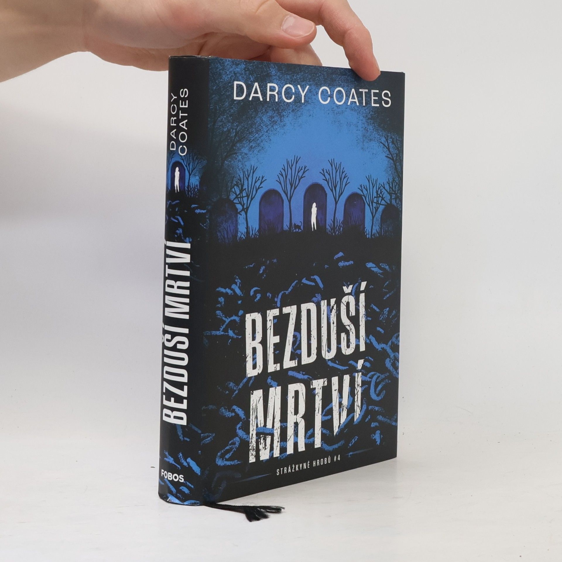 Darcy Coates Bezduší mrtví